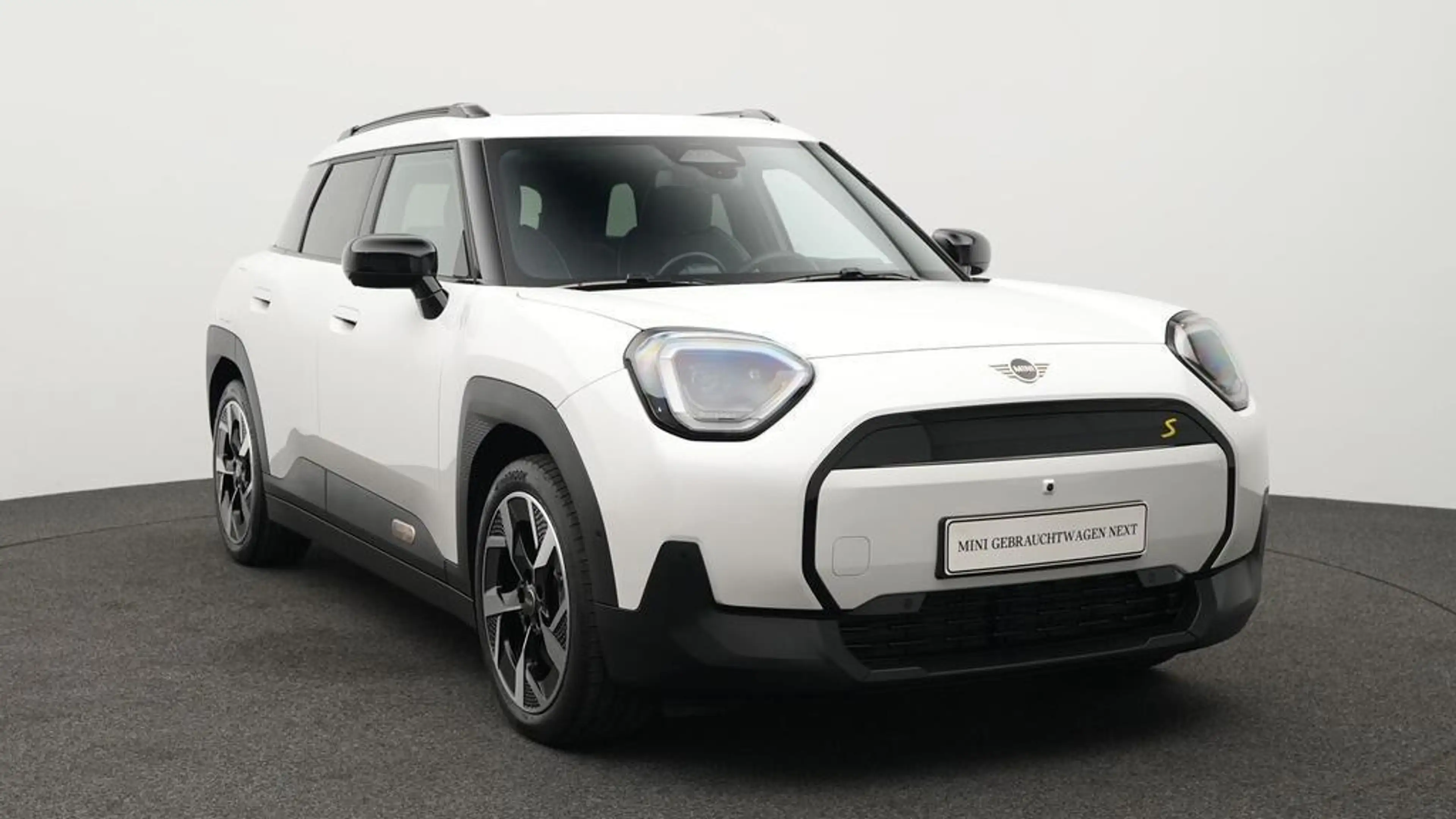 MINI Aceman Classic Trim — photo 14