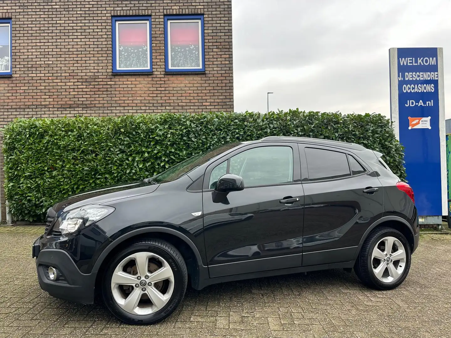 Opel Mokka 1.4 T Edition 4x4 Climate C, Cruise C, Pdc, Lmv ZA Zwart - 1