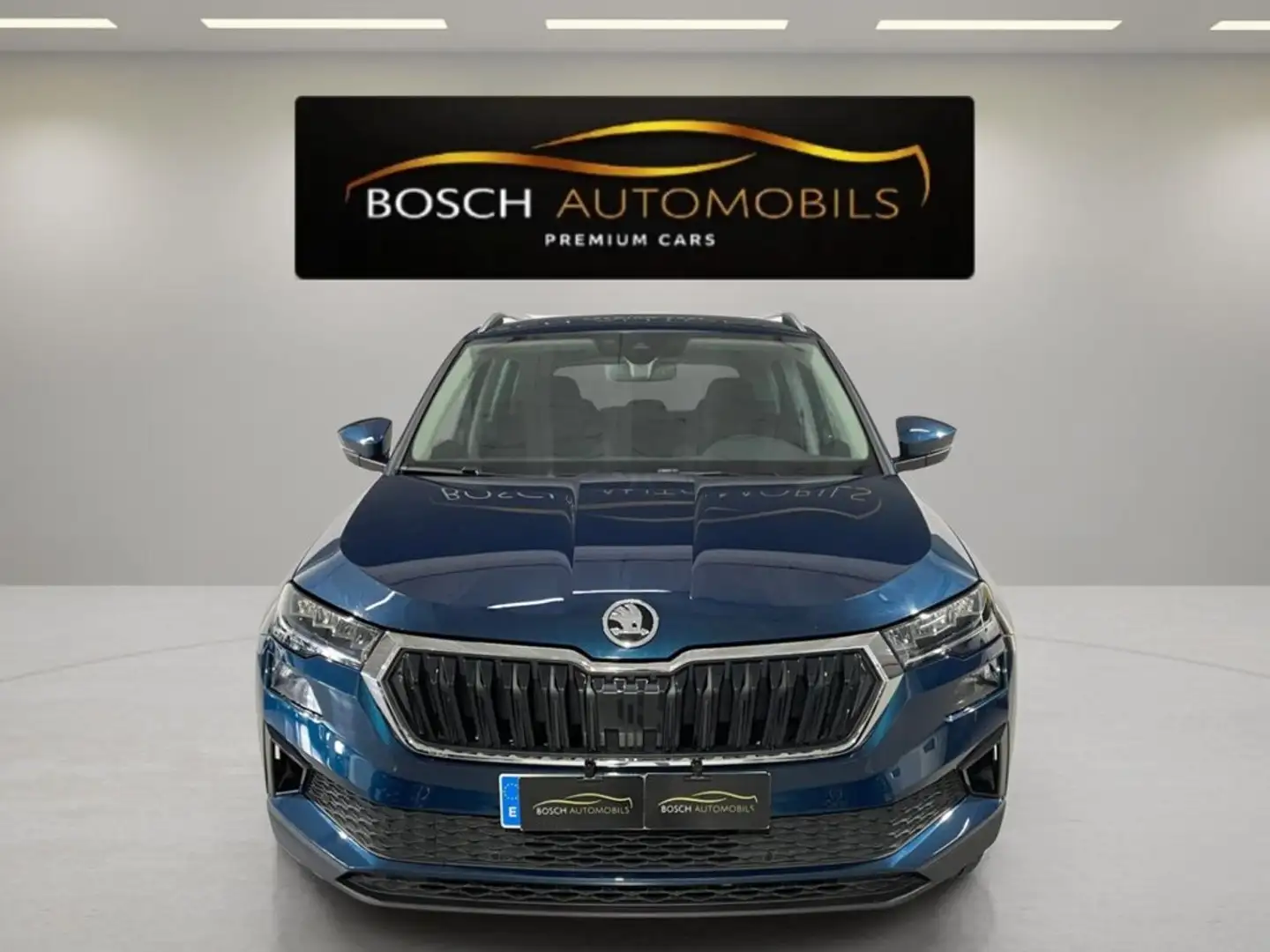 Skoda Karoq 2.0TDI Adblue Ambition 85kW Azul - 2