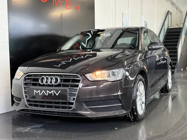 Audi A3 attraction 1,6TDI NAVI LEDER Tausch Finanzierung