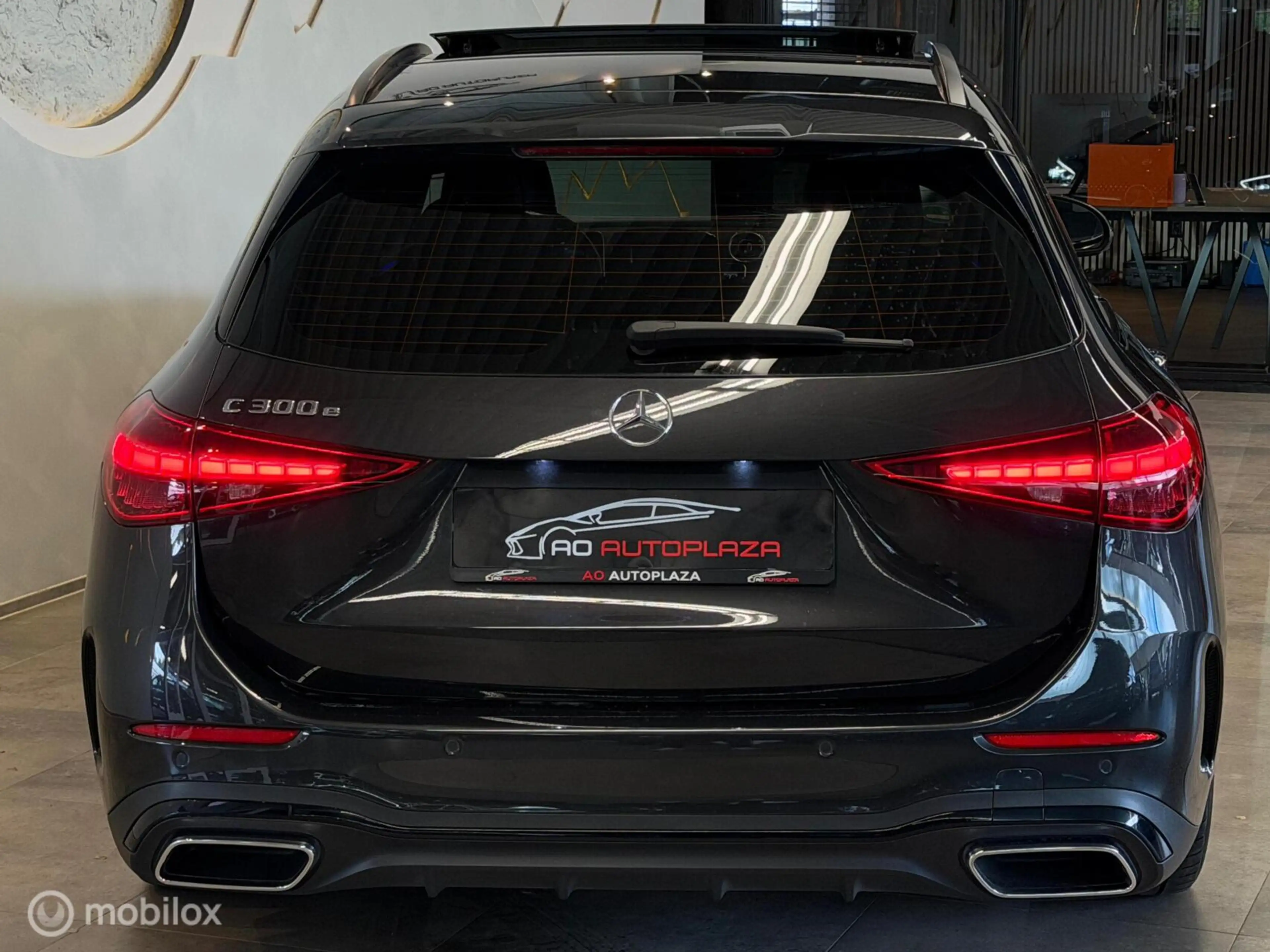 Mercedes-Benz C 300 Estate e AMG Line Panorama/Keyless/Night — photo 8
