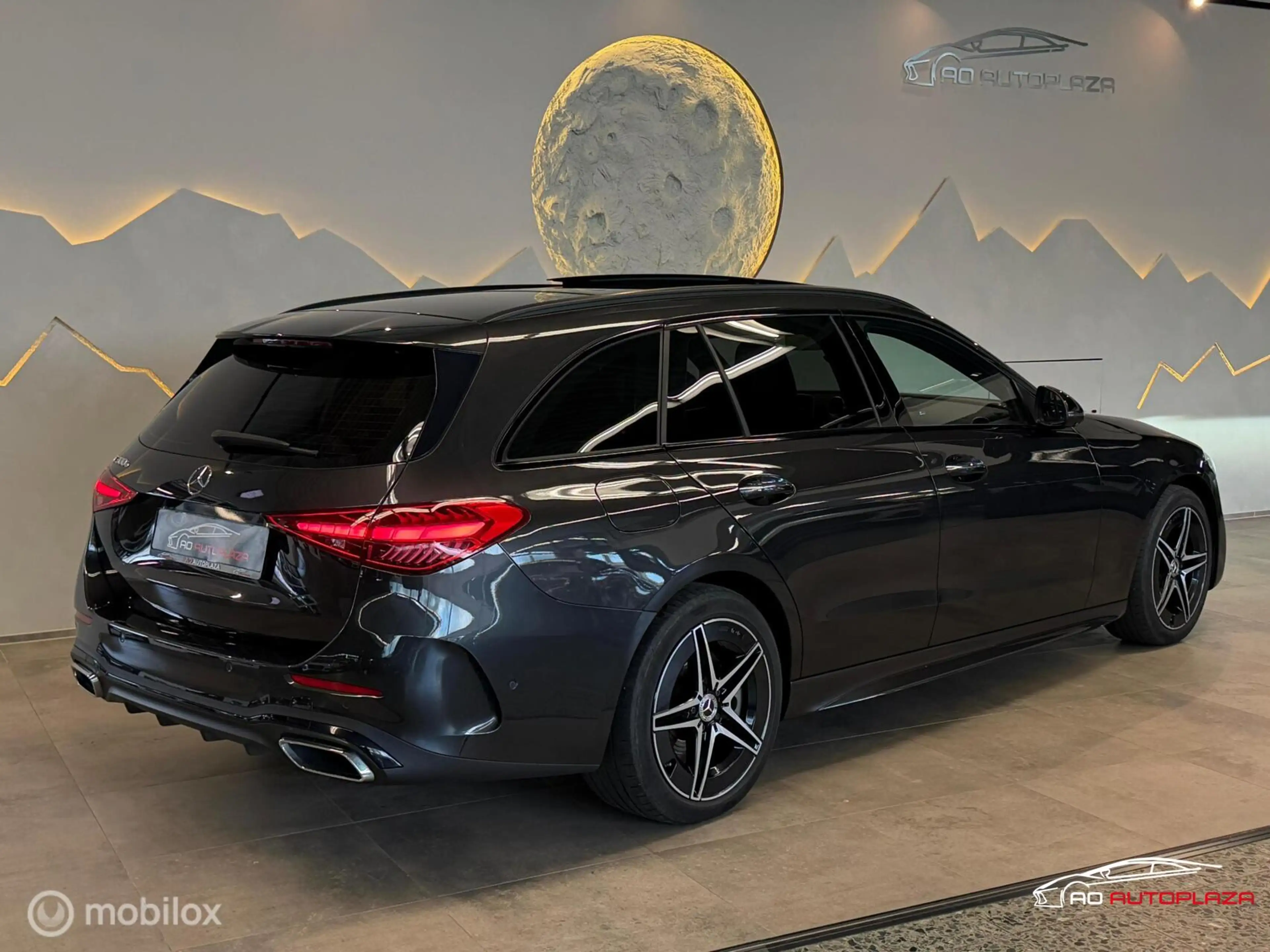 Mercedes-Benz C 300 Estate e AMG Line Panorama/Keyless/Night — photo 2