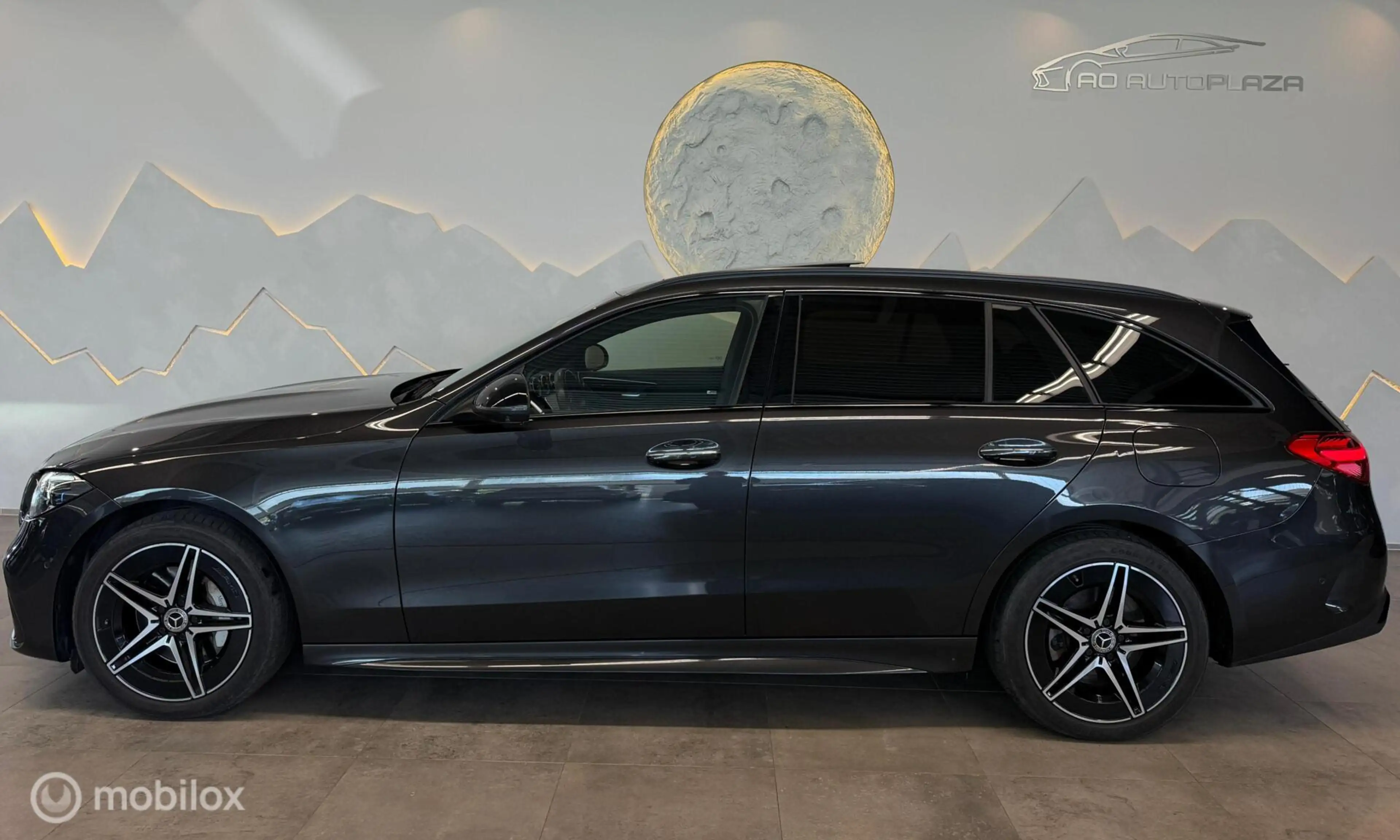 Mercedes-Benz C 300 Estate e AMG Line Panorama/Keyless/Night — photo 9