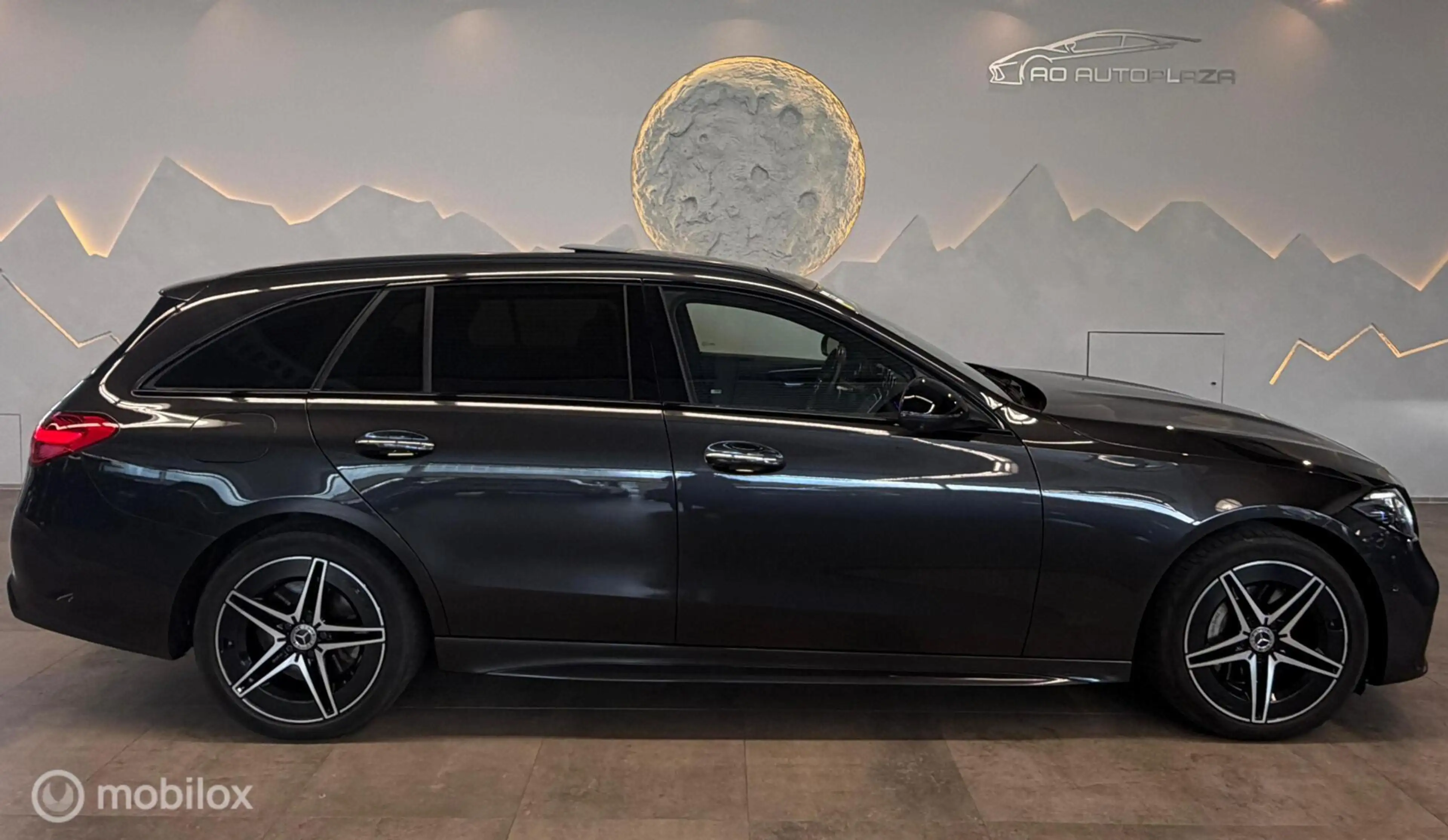 Mercedes-Benz C 300 Estate e AMG Line Panorama/Keyless/Night — photo 10
