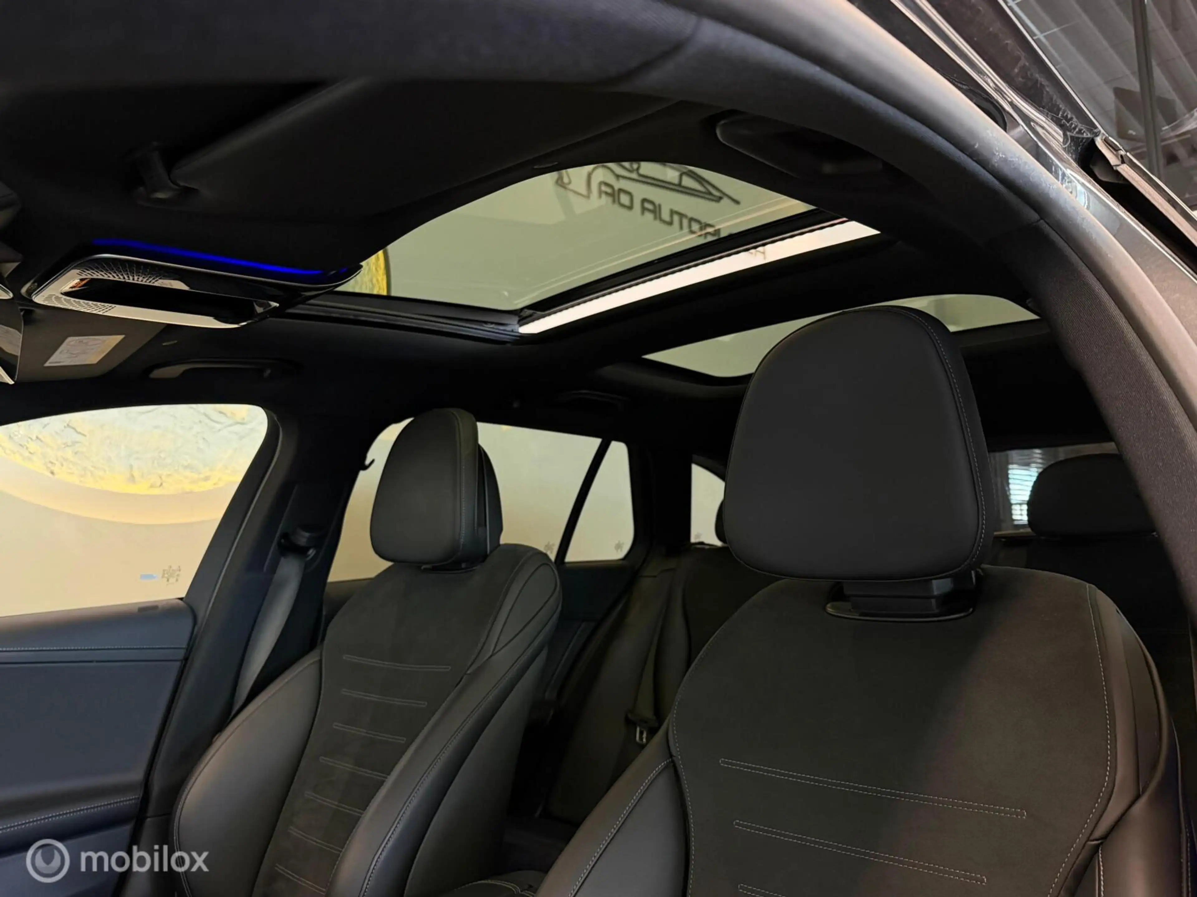 Mercedes-Benz C 300 Estate e AMG Line Panorama/Keyless/Night — photo 15