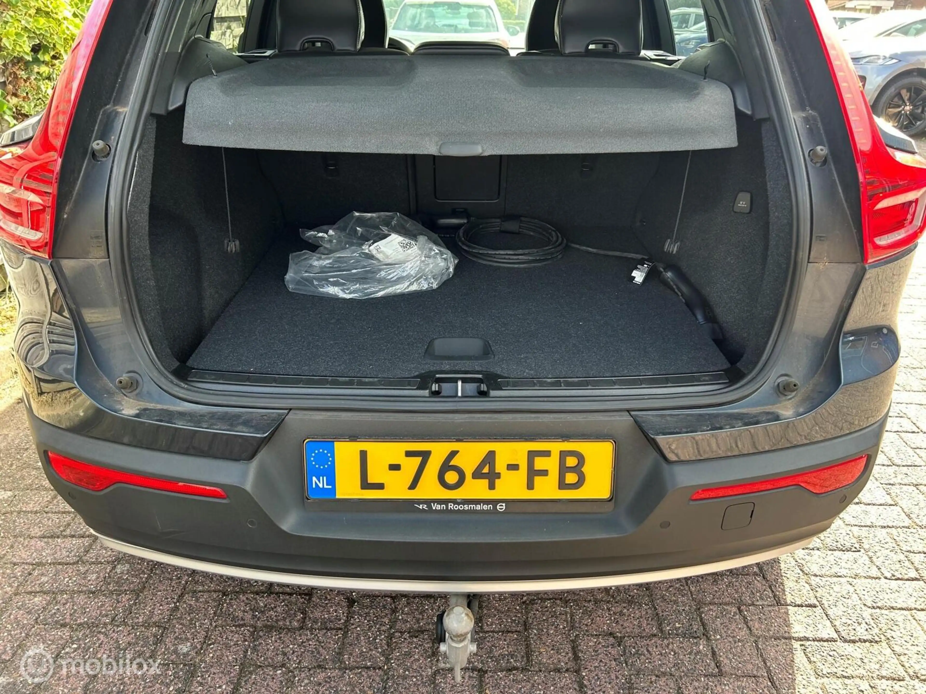 Volvo XC40 1.5 T4 Recharge Inscription Expression Leer Trekha — photo 6