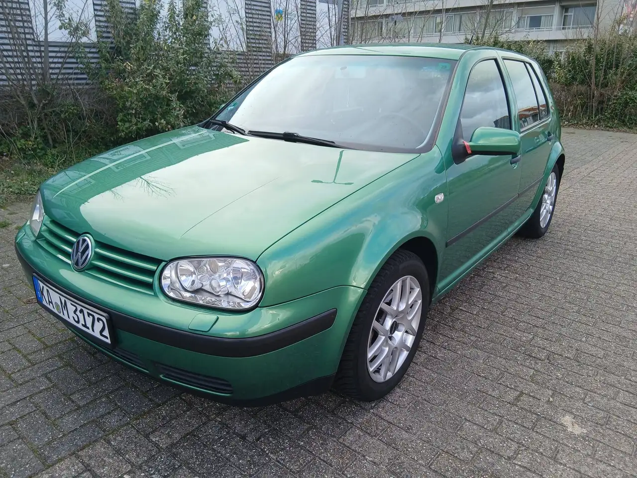Volkswagen Golf 2.0 Comfortline, foto 1