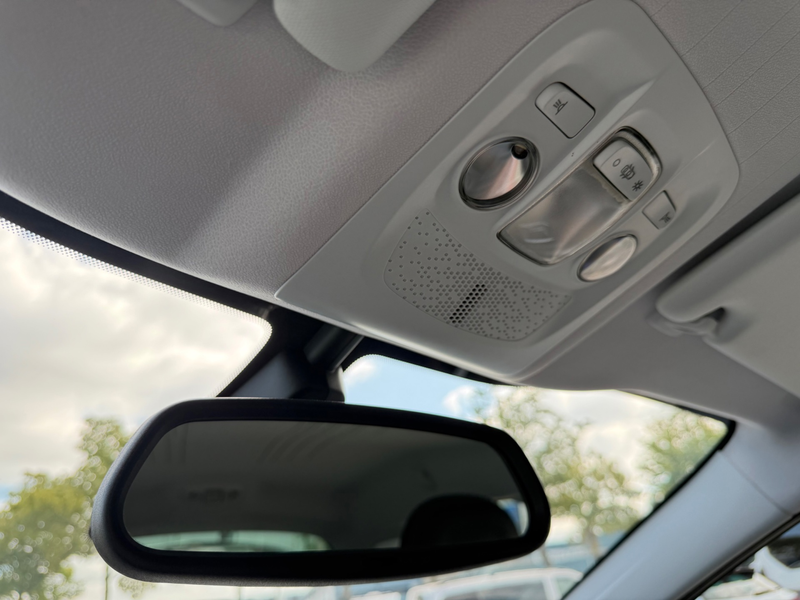 Peugeot 2008 1.6 VTi Allure, NAP, Navi, PDC, Bluetooth — photo 25