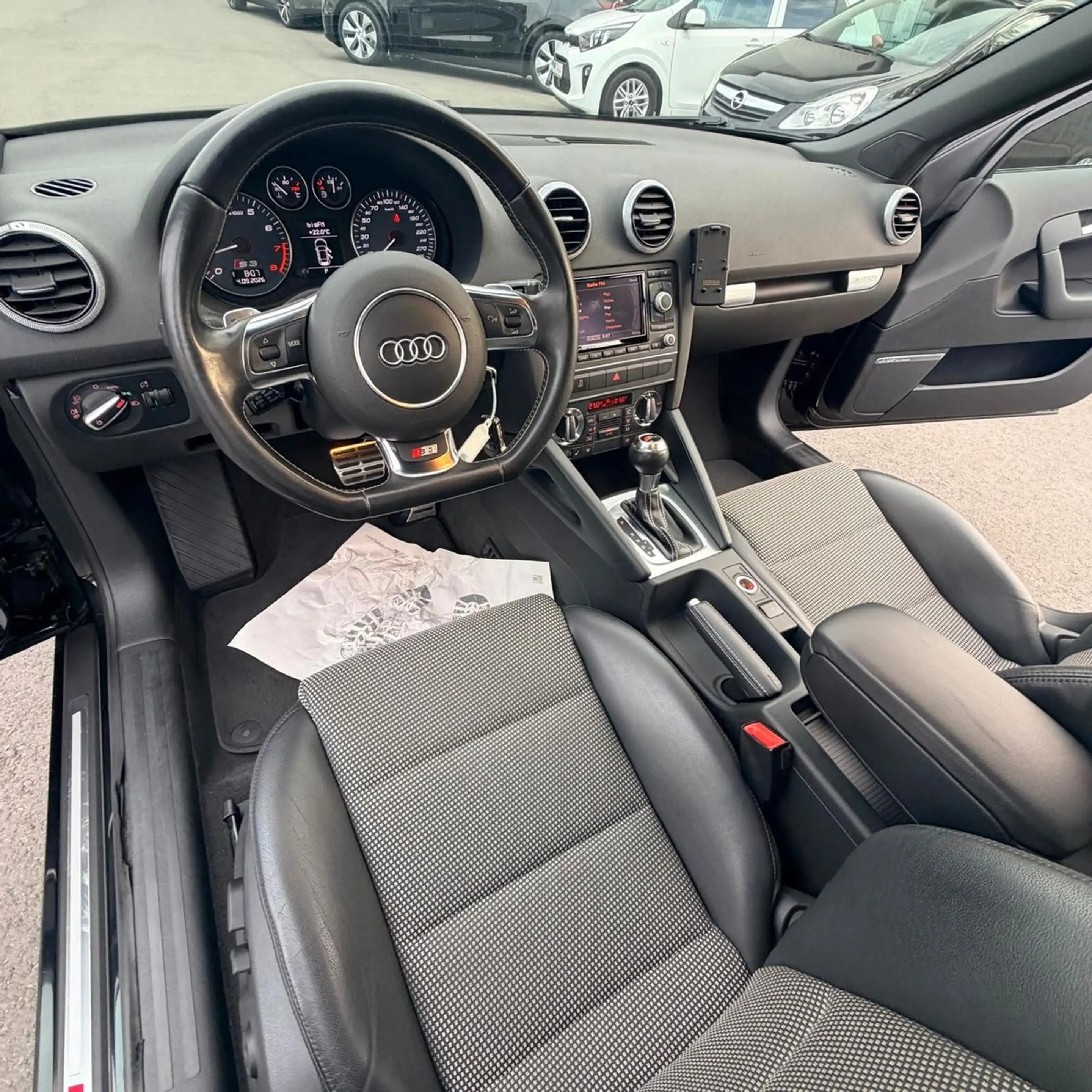 Audi S3 Sportback 2.0 TFSI quattro Pano/Bose/Magnetic — photo 10