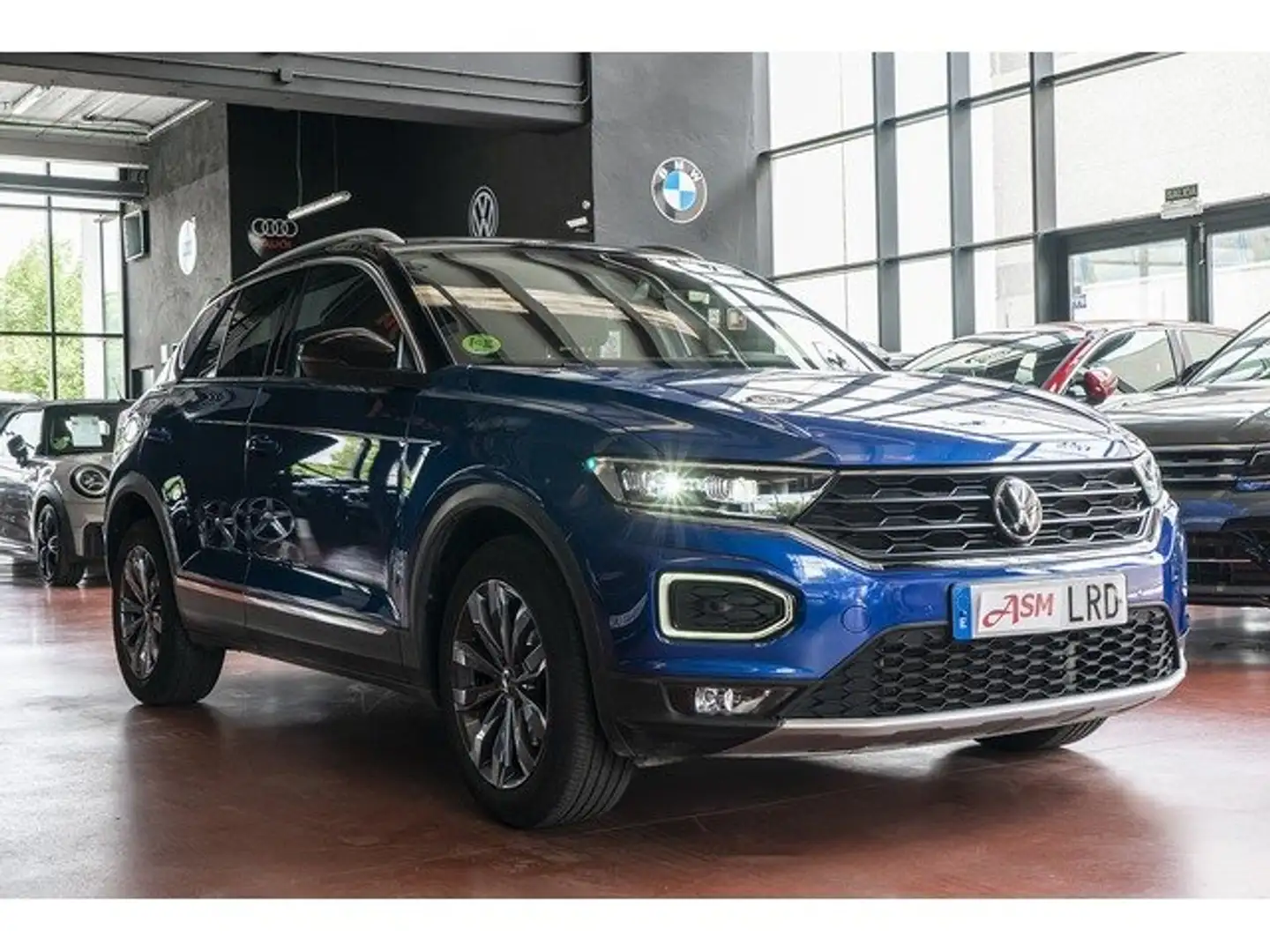 Volkswagen T-Roc 1.5 TSI Sport DSG7 Azul - 2