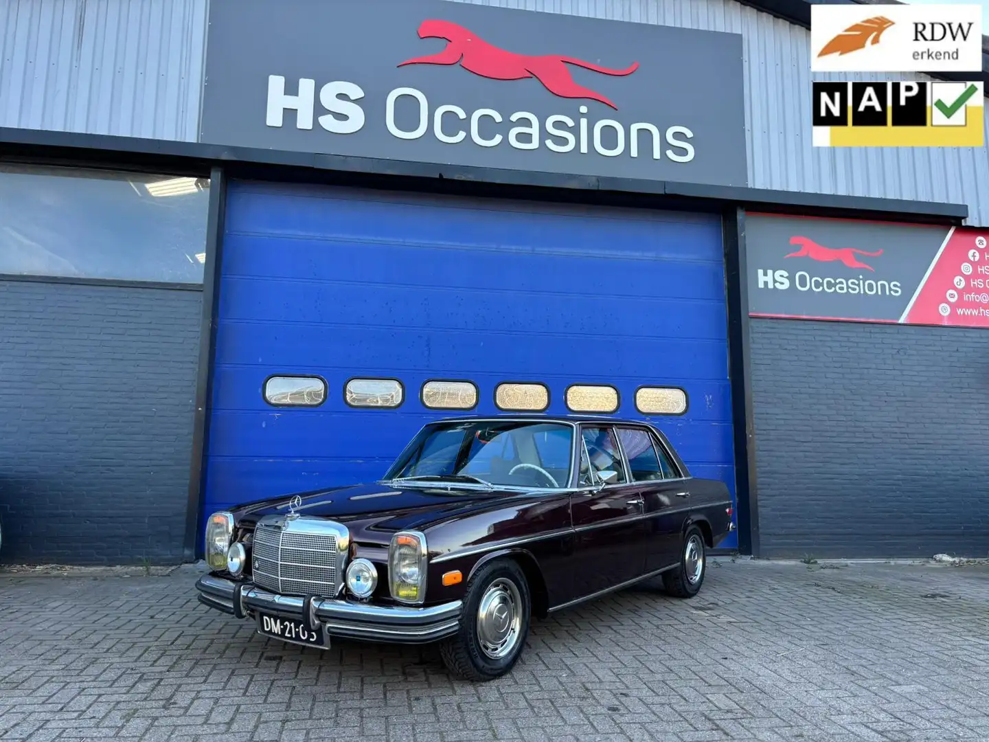 Mercedes-Benz 280 200-280 220 D Rood - 1