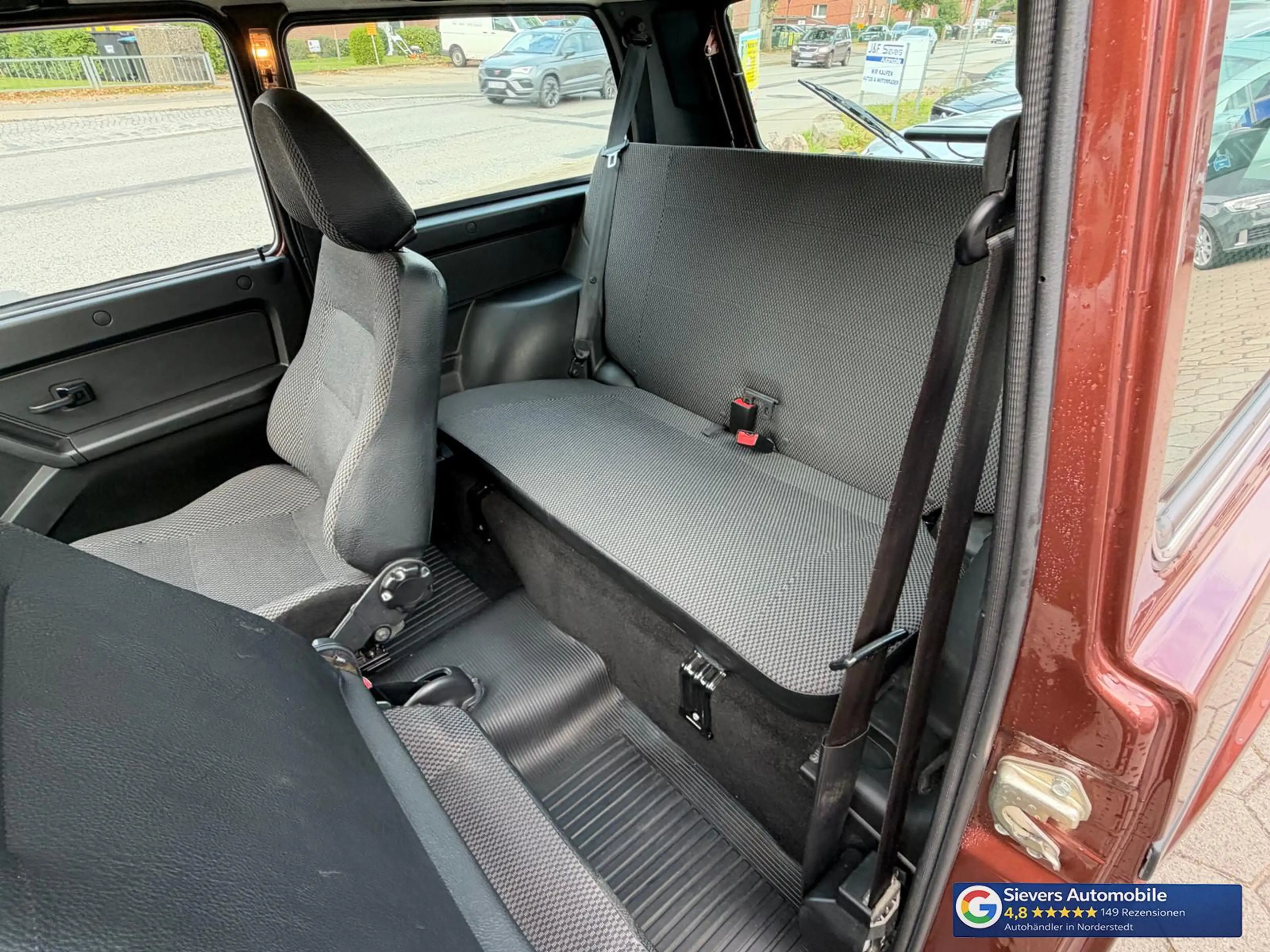 Lada Niva Taiga 4x4 AHK Dotz 2.Hand TÜV 07/28 Ganzjahresreif — photo 15