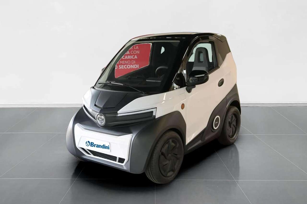 Nissan Others S04 PREMIUM L6-1BAT