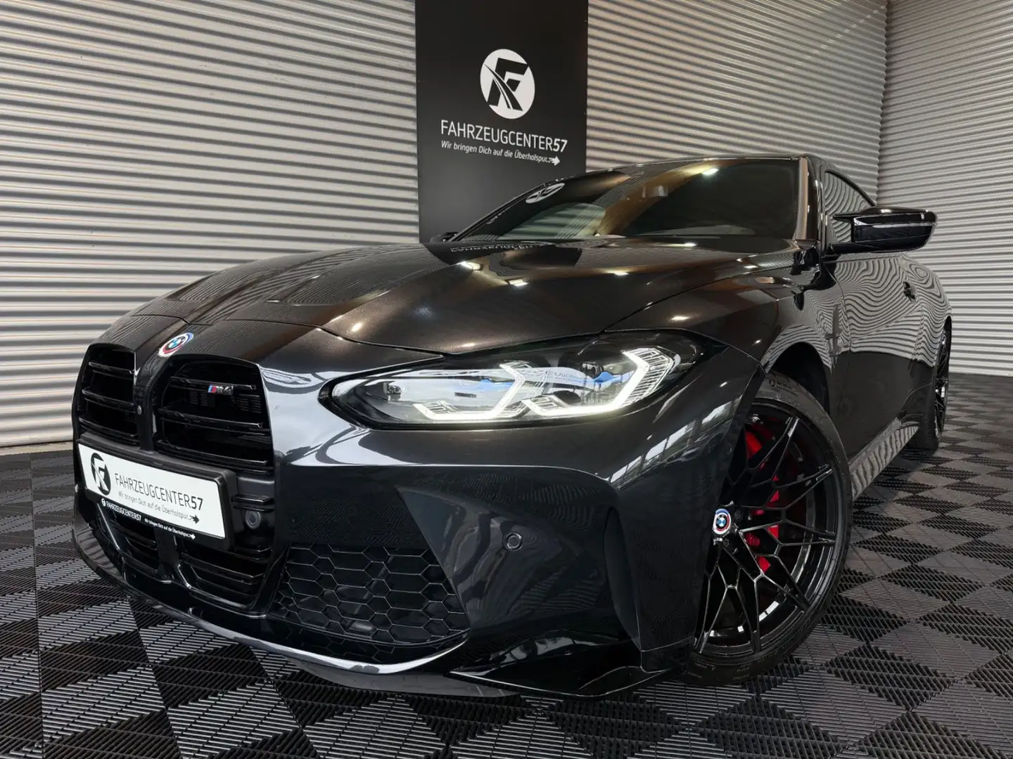BMW M4 SCHALTER/HUD/H&K/360°/LASER/CARPLAY Noir - 1