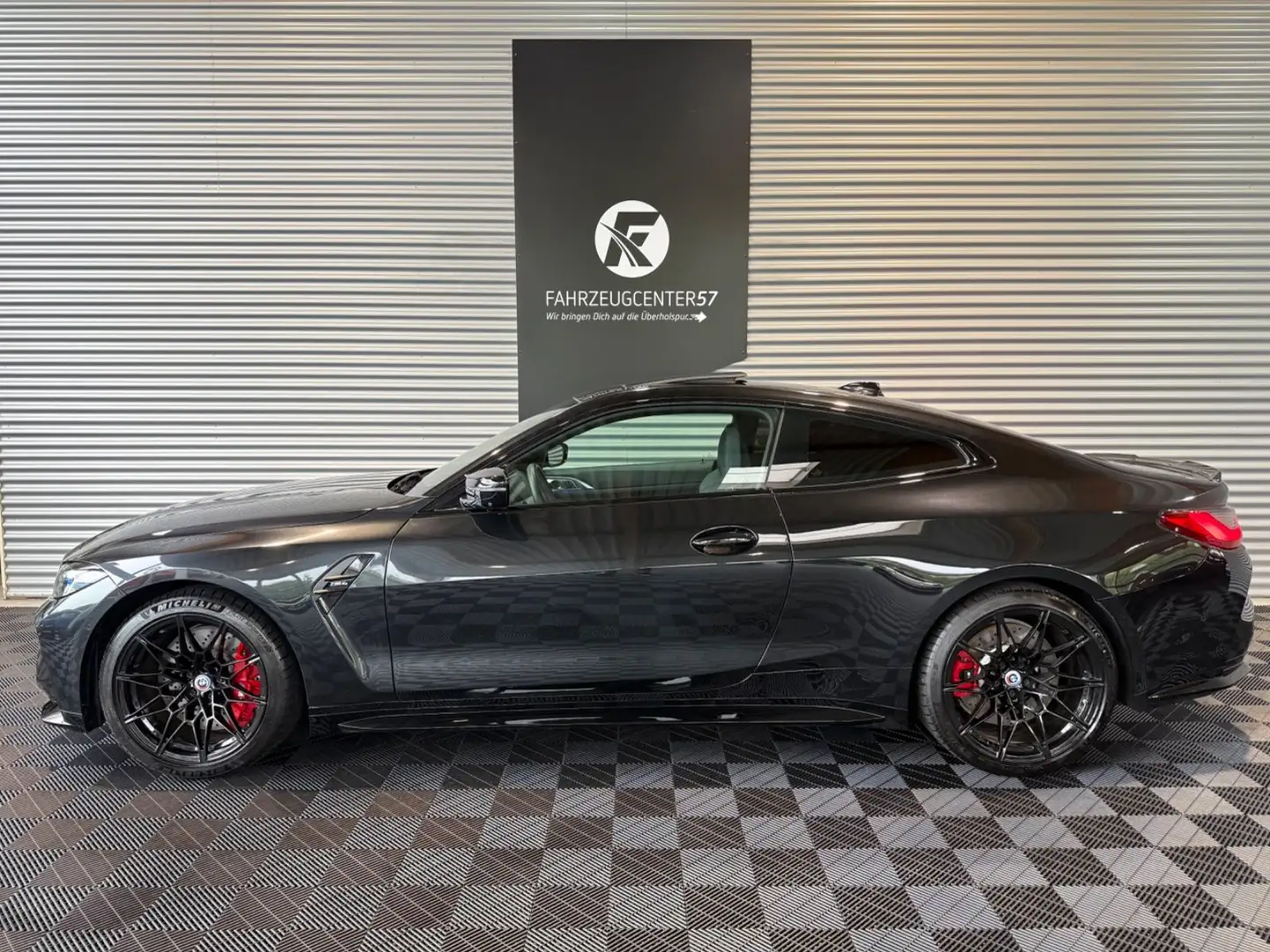 BMW M4 SCHALTER/HUD/H&K/360°/LASER/CARPLAY Noir - 2