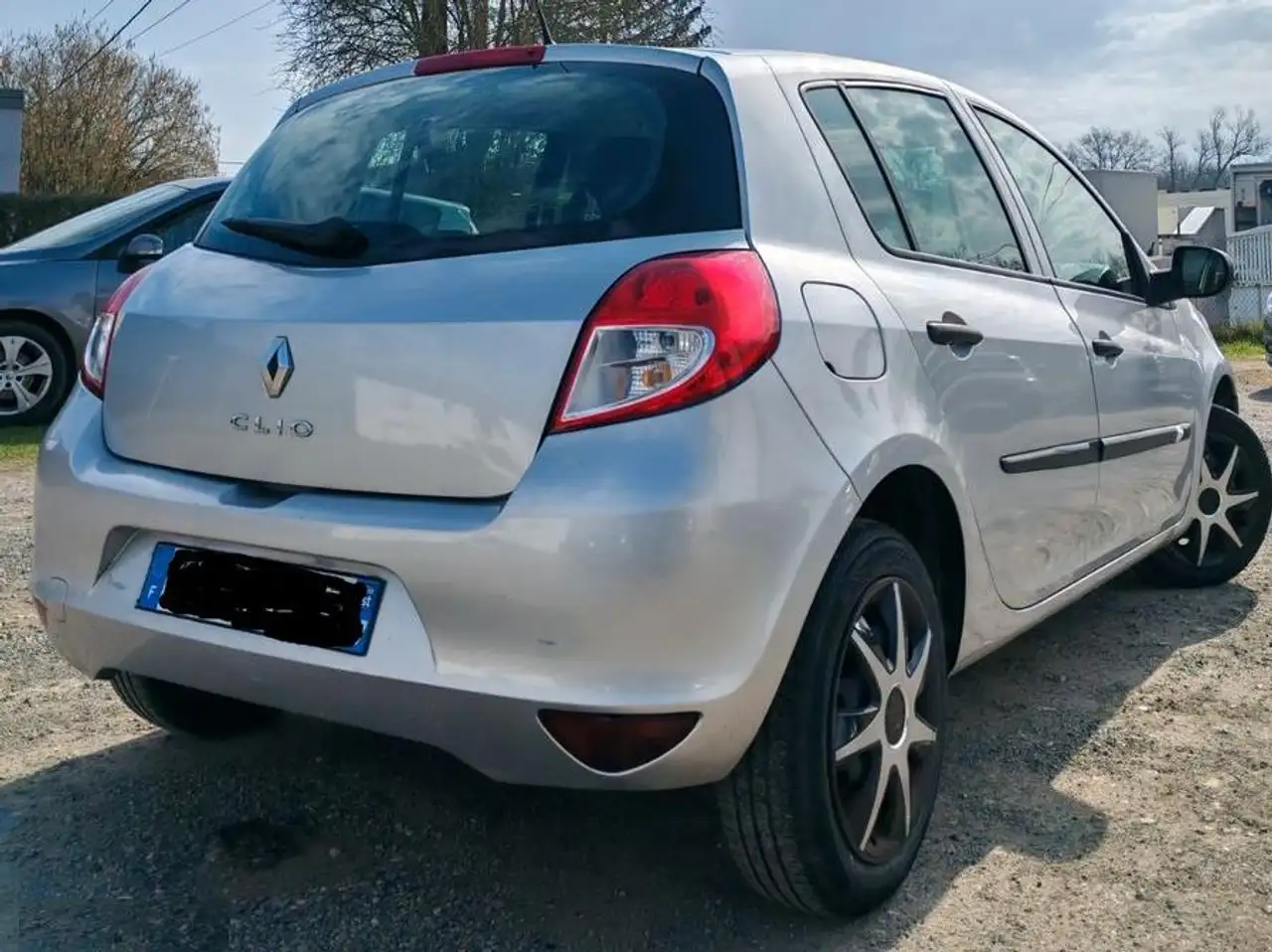 Renault Clio III dCi 85 eco2 Dynamique