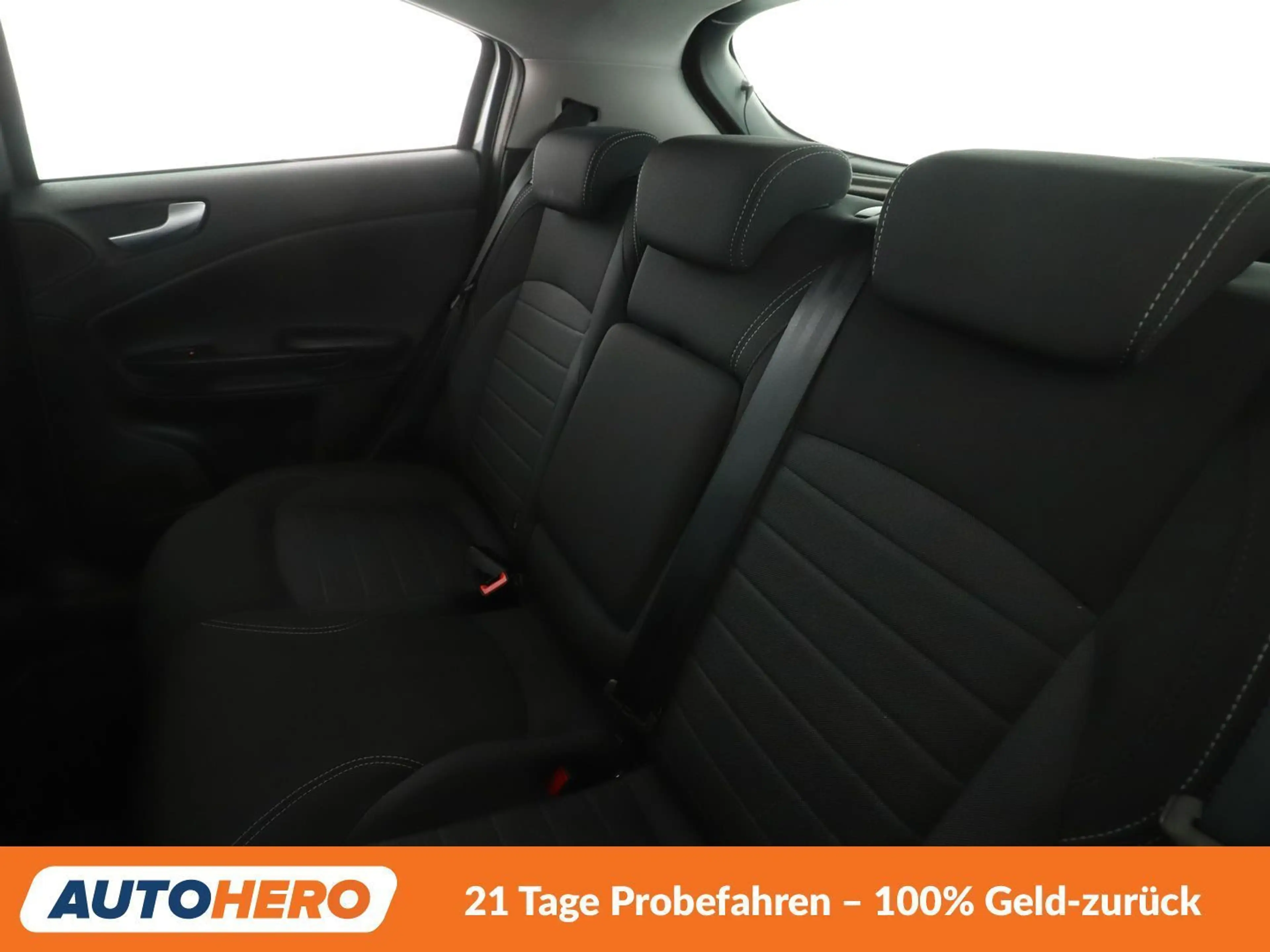 Alfa Romeo Giulietta 2.0 JTDM Super Aut.*NAVI*TEMPO*PDC*SHZ*ALU* — photo 14