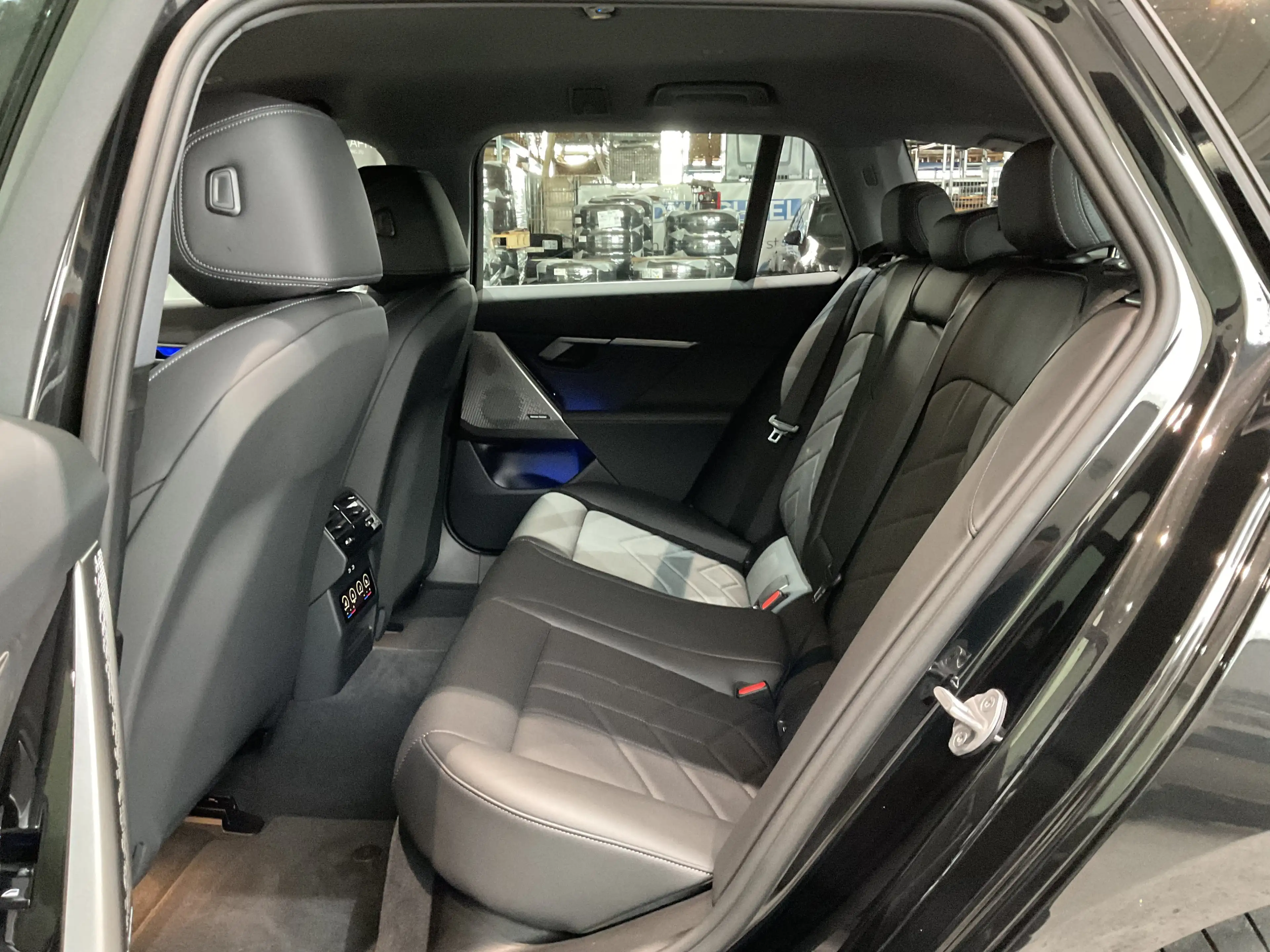 BMW 550 e xDrive |Fahrwerk Professional |Sitzbelüft. |Komf — photo 9
