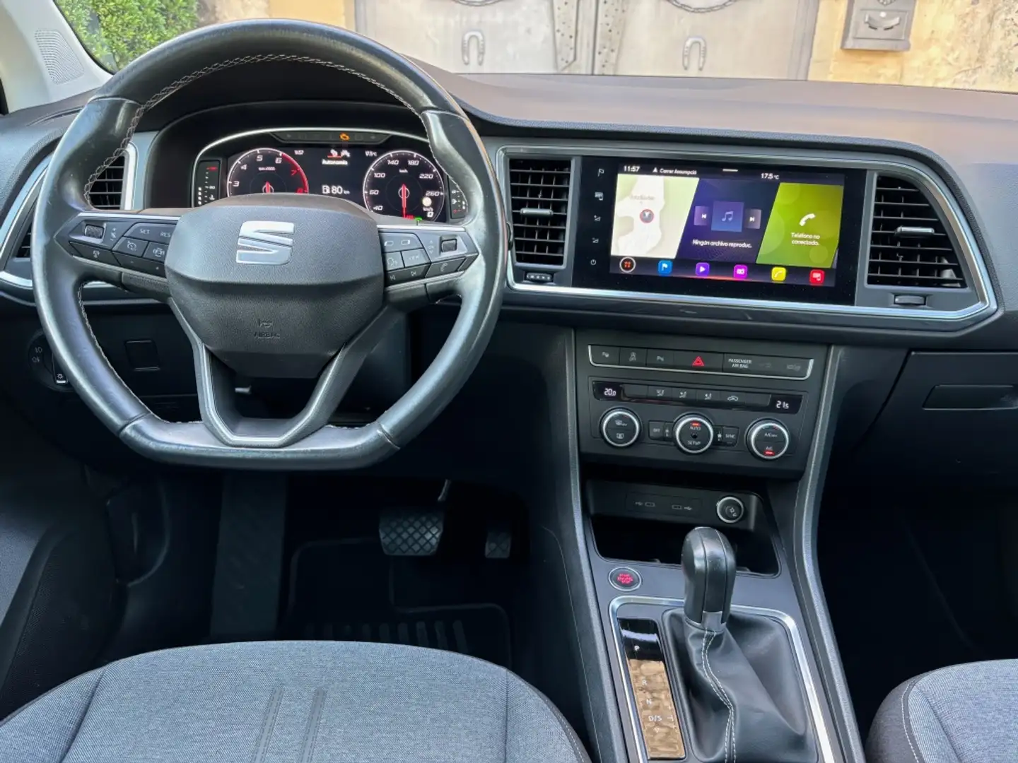 SEAT Ateca 1.5 EcoTSI S&S Style Go DSG Grijs - 2