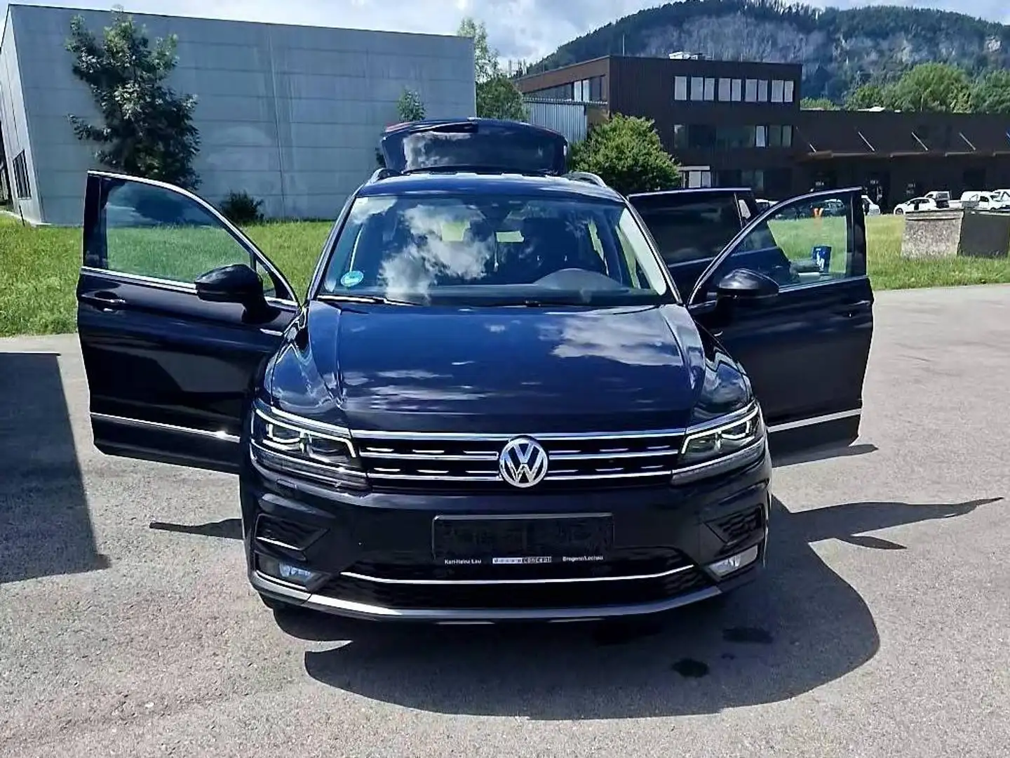 Volkswagen Tiguan Allspace Tiguan 2,0 TDI SCR Allspace Highline DSG Allspace Highline Schwarz - 1