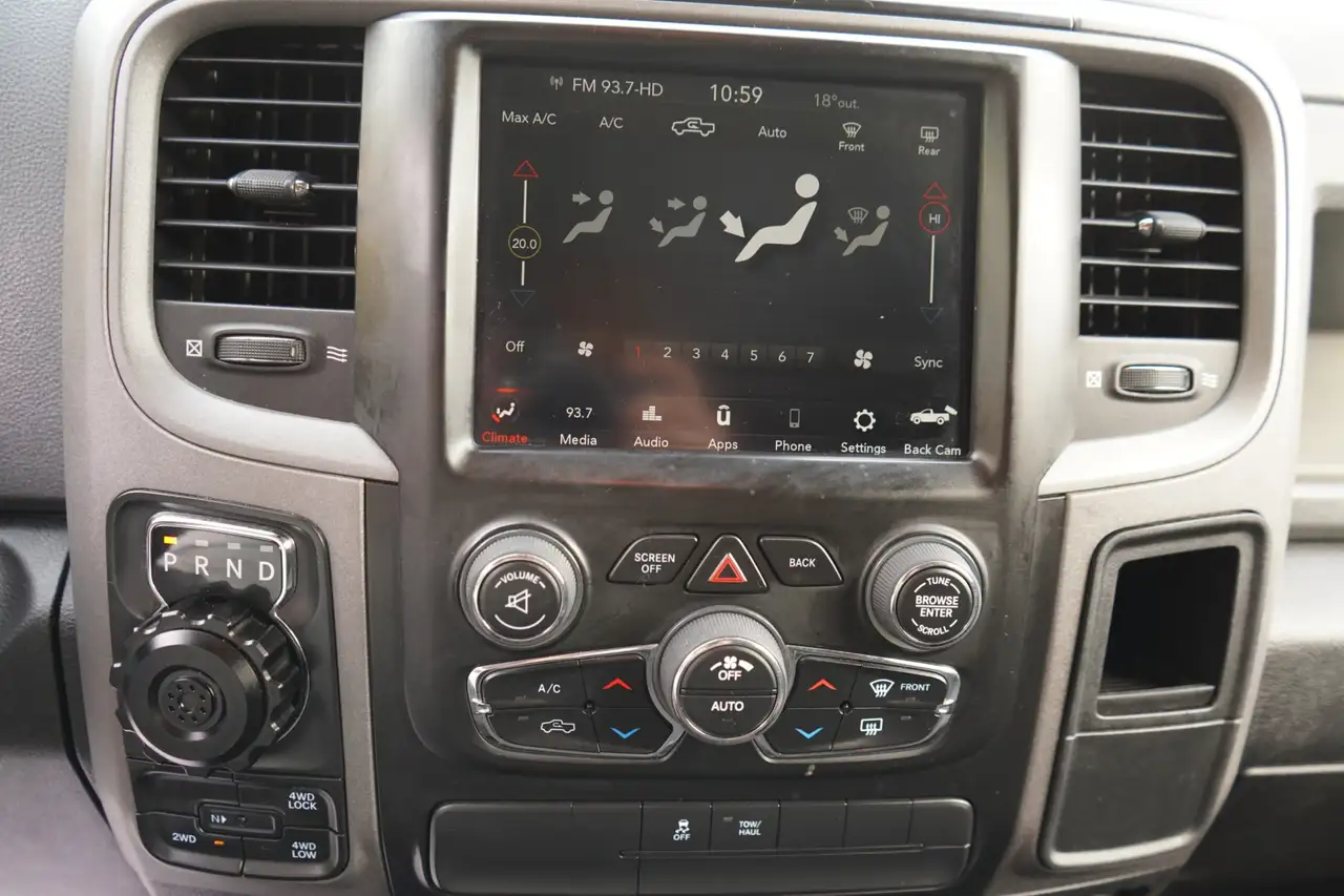 RAM 1500 снимка RAM 1500