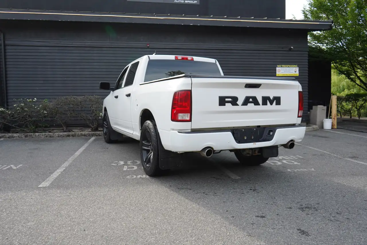 RAM 1500 снимка RAM 1500