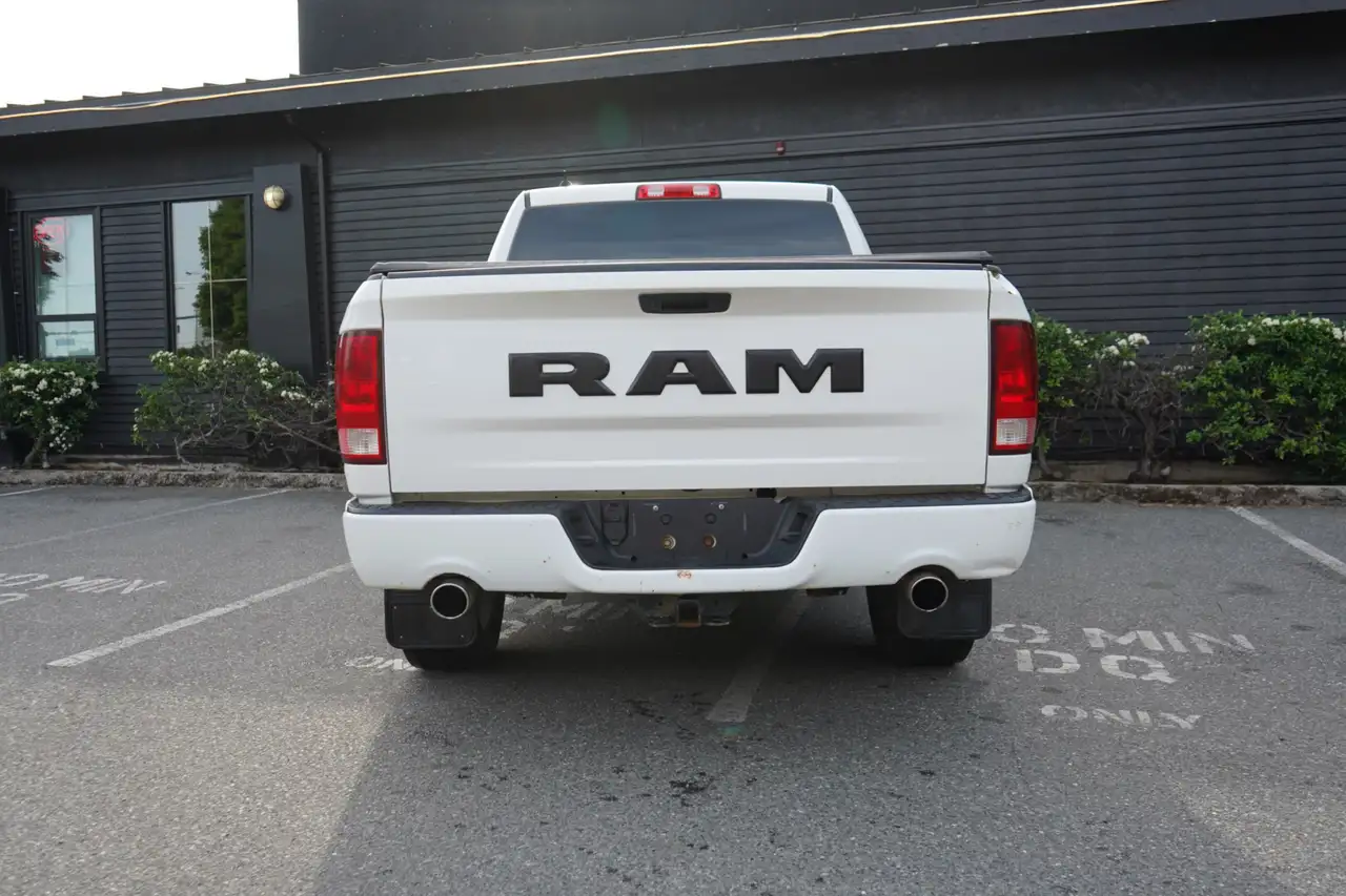 RAM 1500 снимка RAM 1500