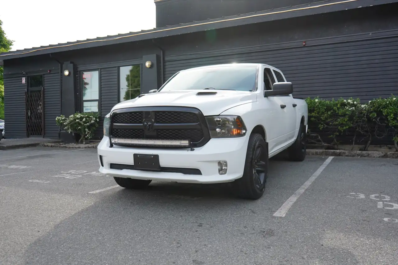 RAM 1500 снимка RAM 1500