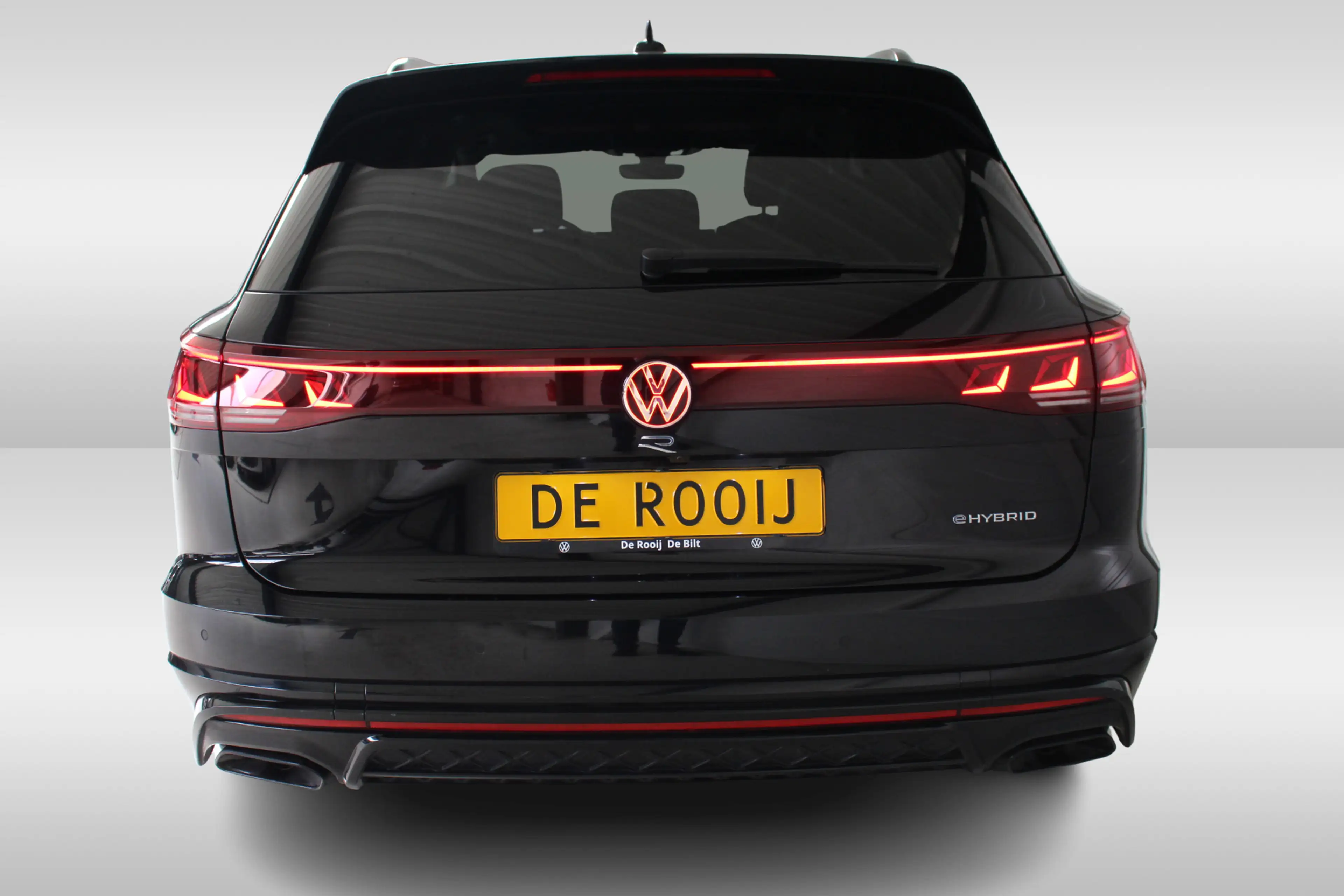 Volkswagen Touareg 3.0 TSi R 4-Motion 462 PK | Panoramadak | Head-Up — photo 5