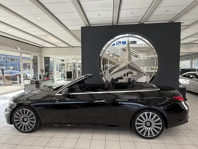 Mercedes-Benz CLE 200 Cabrio AMG Line Advanced Plus Ansicht 4