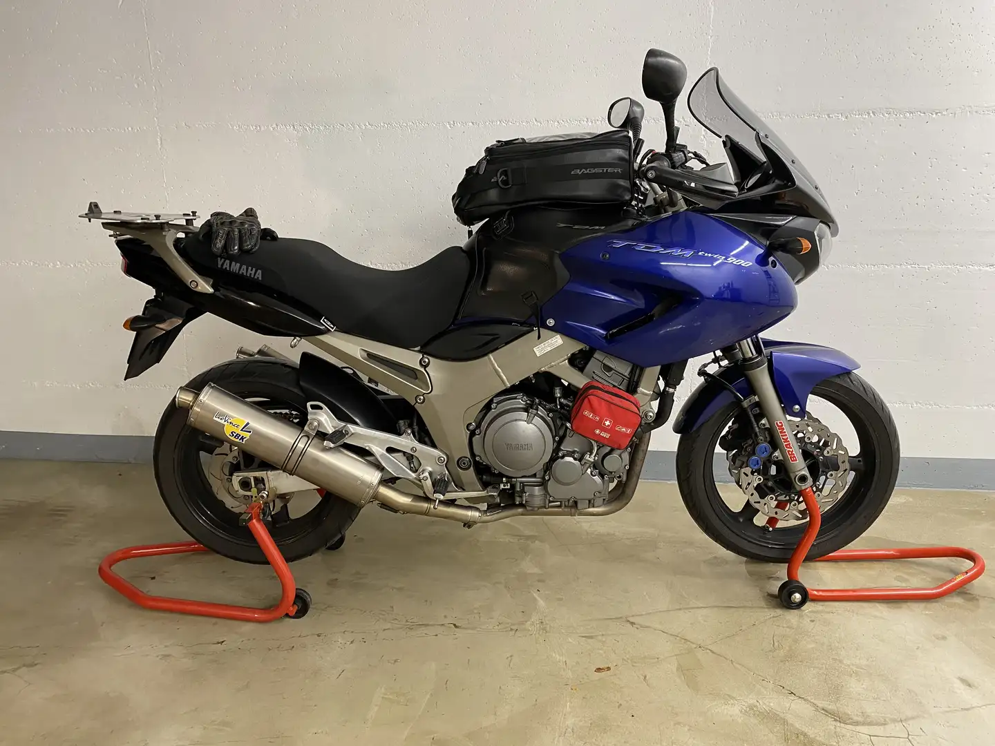 Yamaha TDM 900 Bleu - 1