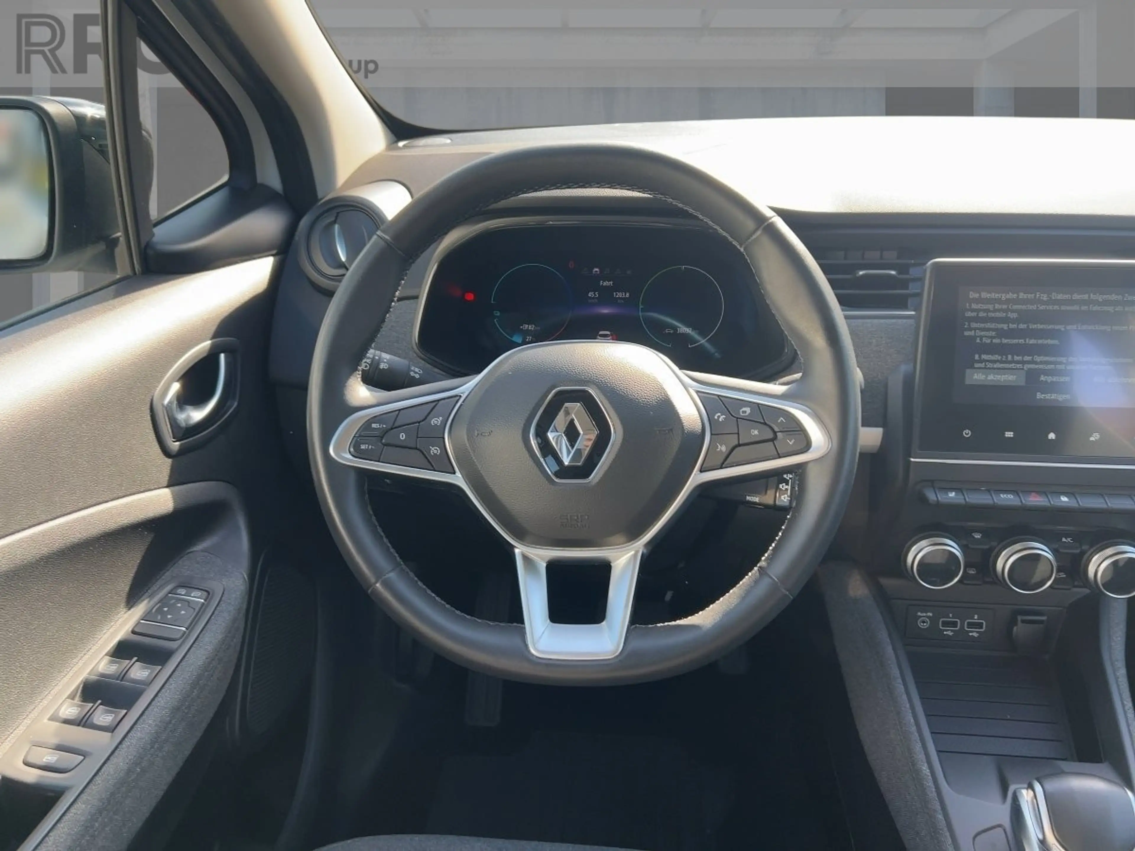 Renault ZOE EVOLUTION ZE50 135 CCS/Winter-Paket — photo 11