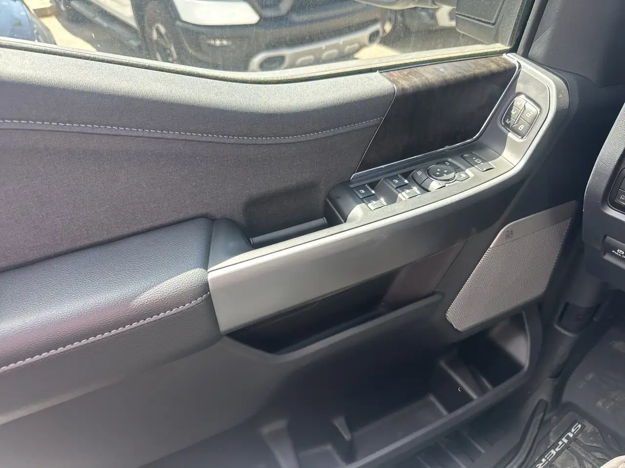 Ford F 350 снимка Ford F 350