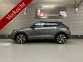 Volkswagen T-Roc 1.5 TSI R-LINE/BLACK STYLE/PANORAMA/KEY-LESS/19 IN Grijs - thumbnail 2