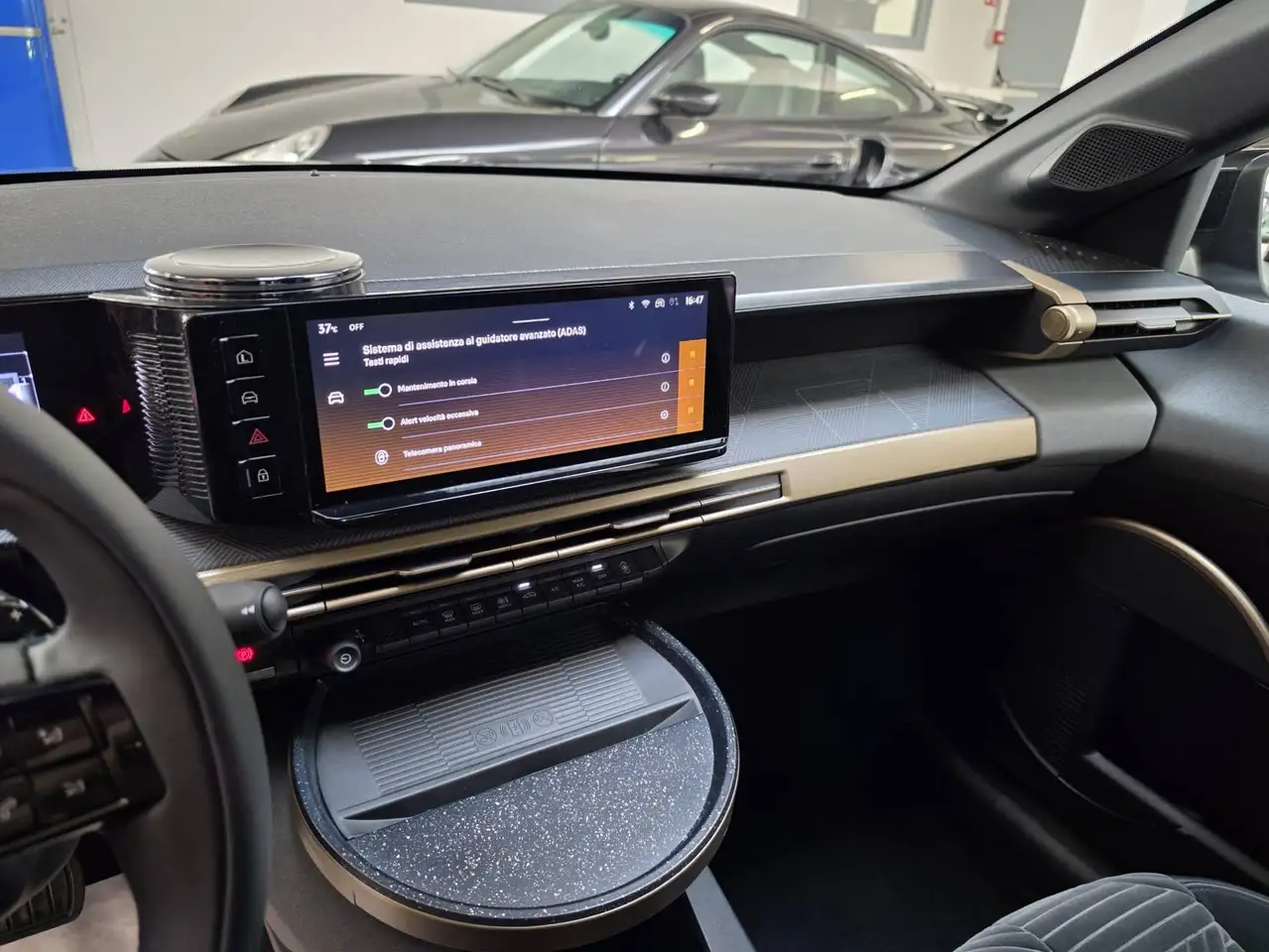 Lancia Ypsilon 2024 — фото 7