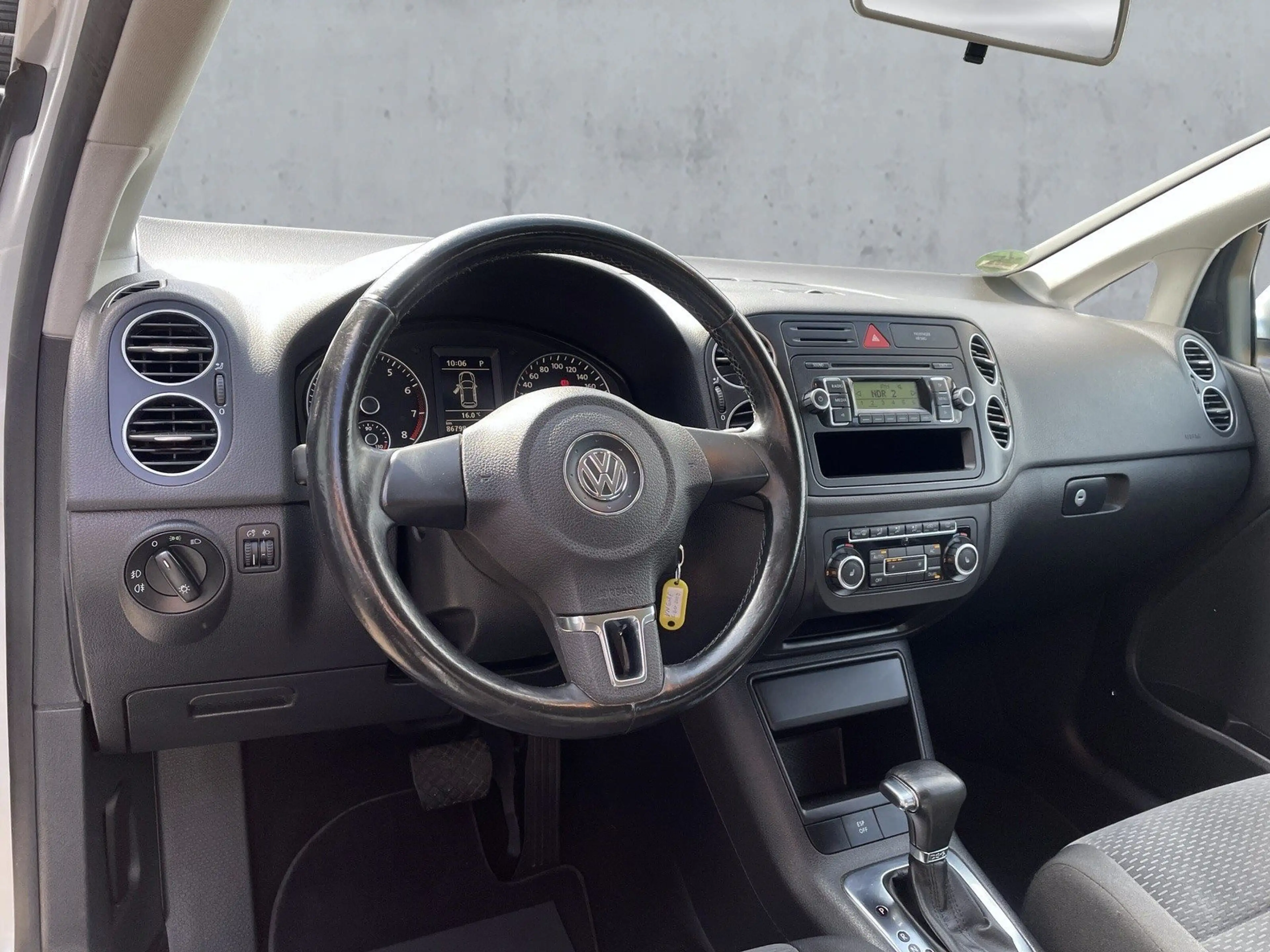 Volkswagen Golf Plus VI Comfortline 1.Hand+Sitzheiz+Klimaronic+PDC+AHK — photo 11