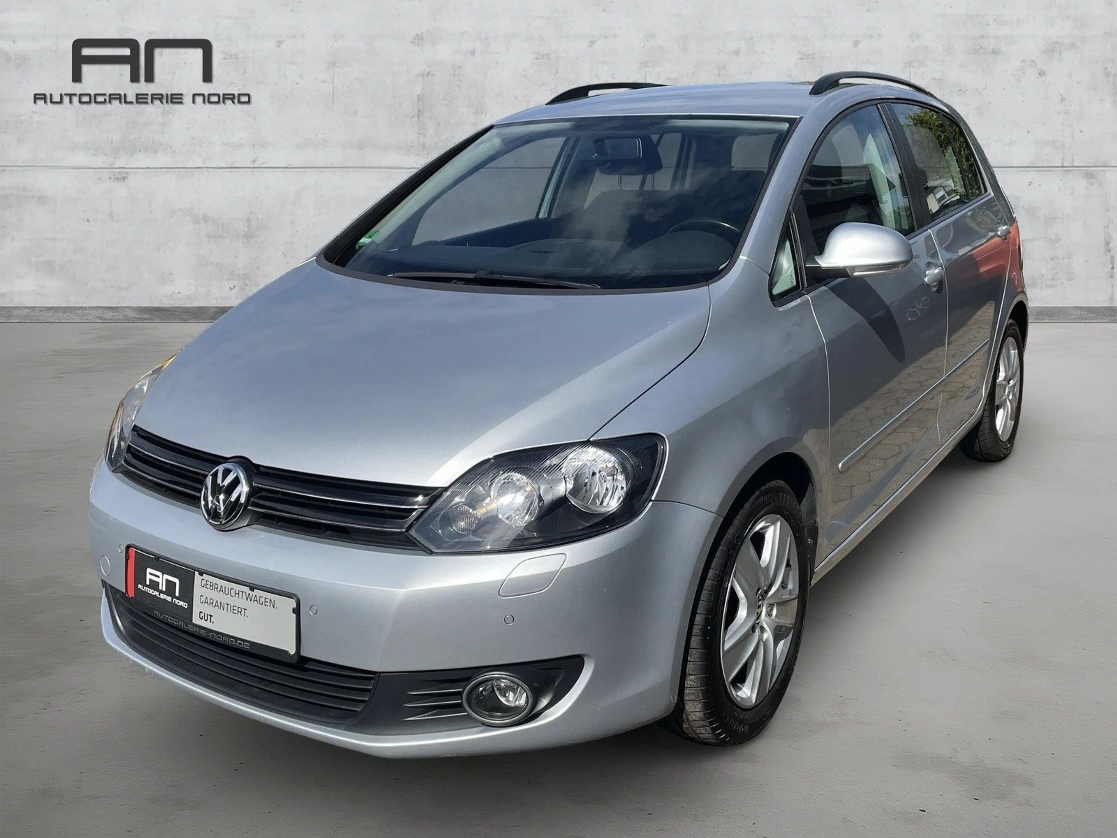 Volkswagen Golf Plus VI Comfortline 1.Hand+Sitzheiz+Klimaronic+PDC+AHK — photo 2