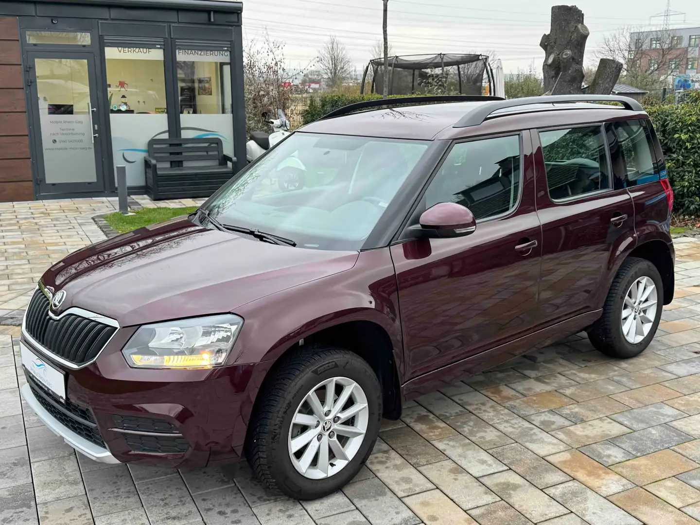 Skoda Yeti Yeti 1.2 TSI Active *Klima*2Hand*AHK* Braun - 1