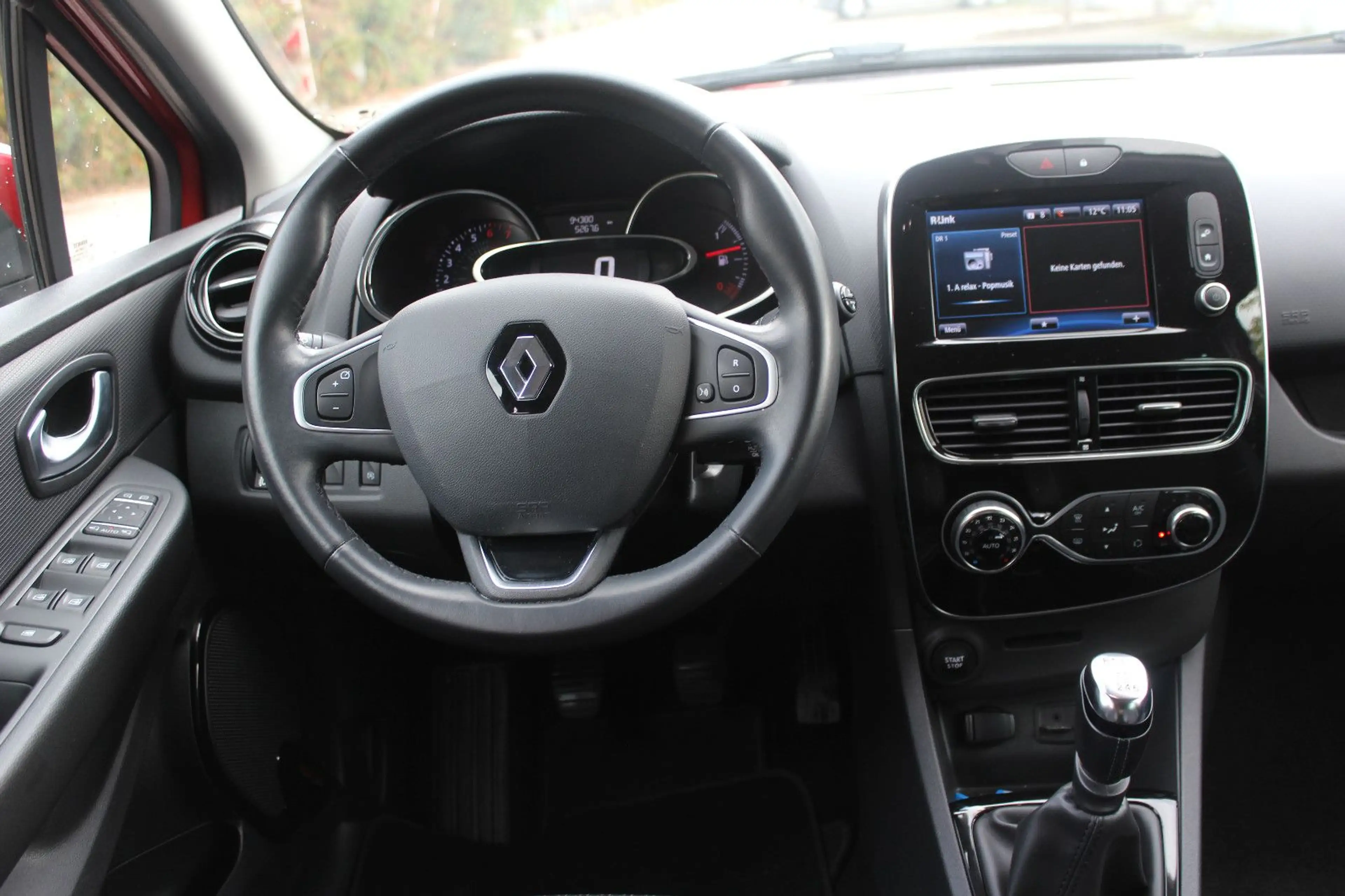 Renault Clio IV Intens+Navi+Kamera+Keyless+LED+PDC — photo 9