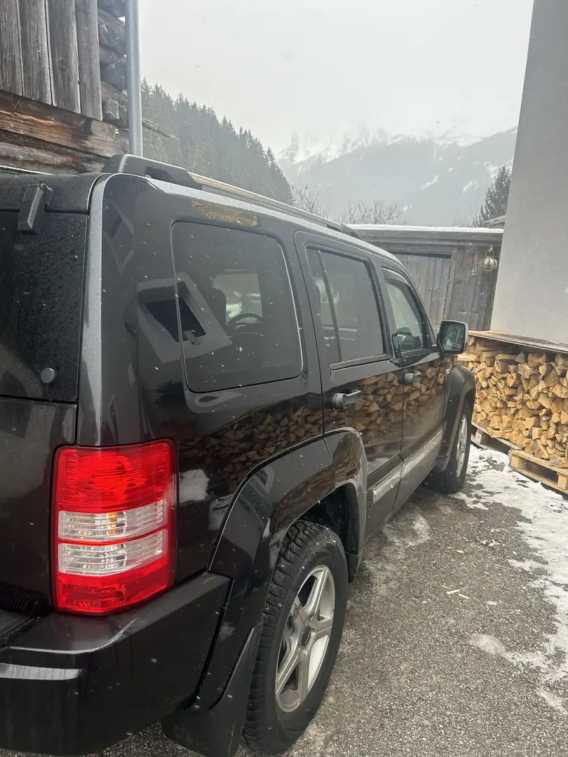 Jeep Cherokee 2,8 Limited CRD Aut. Schwarz - 2