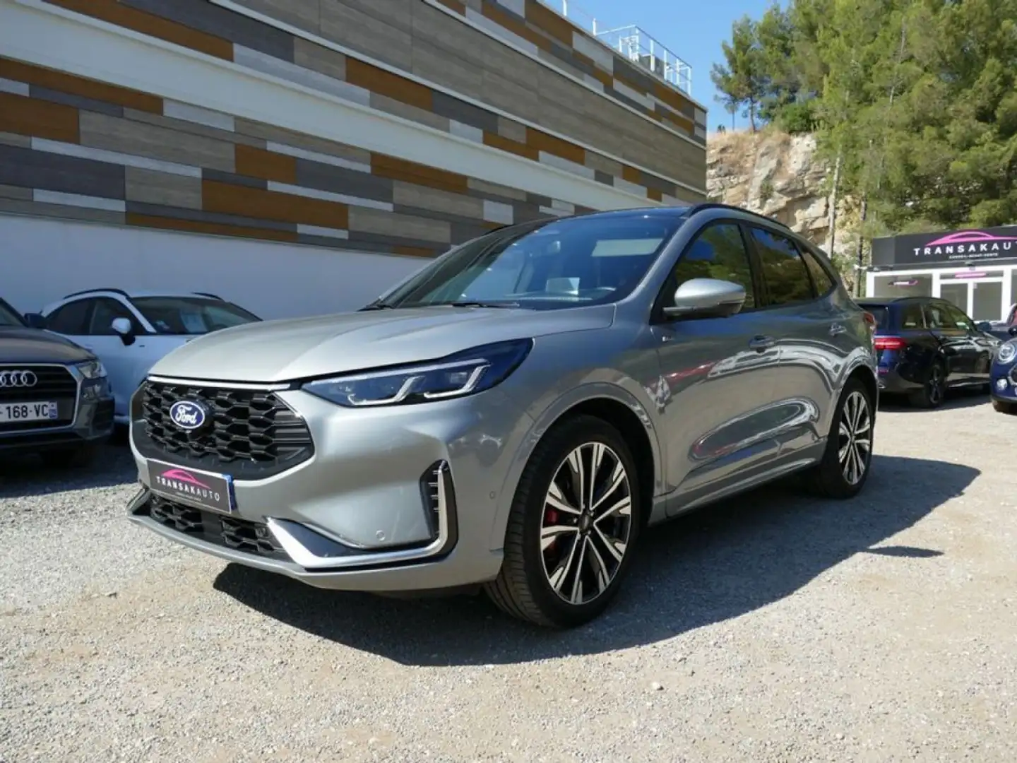 Ford Kuga FHEV 180 Ch FLEXIFUEL ST LINE X BVA TOIT PANORAMQI Gris - 1