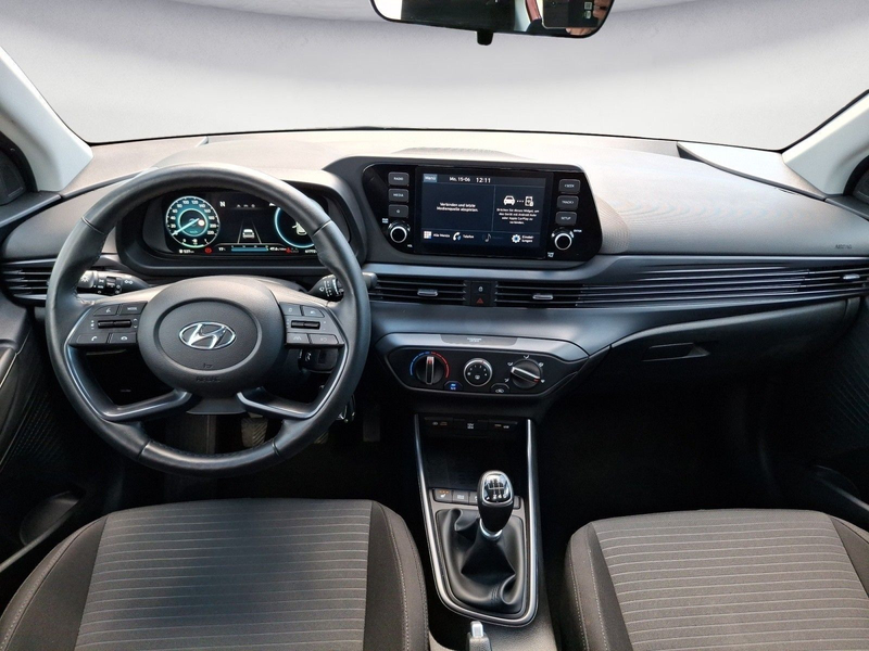 Hyundai i20 Tren TEMPOMAT*CARPLAY*PDC*KAMERA LED*SHZ*LHZ — photo 10