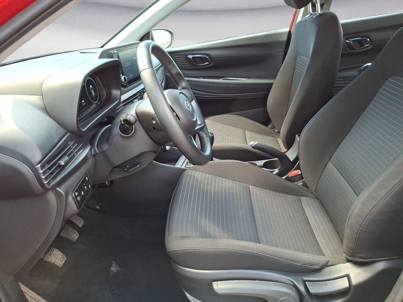 Hyundai i20 Tren TEMPOMAT*CARPLAY*PDC*KAMERA LED*SHZ*LHZ — photo 7