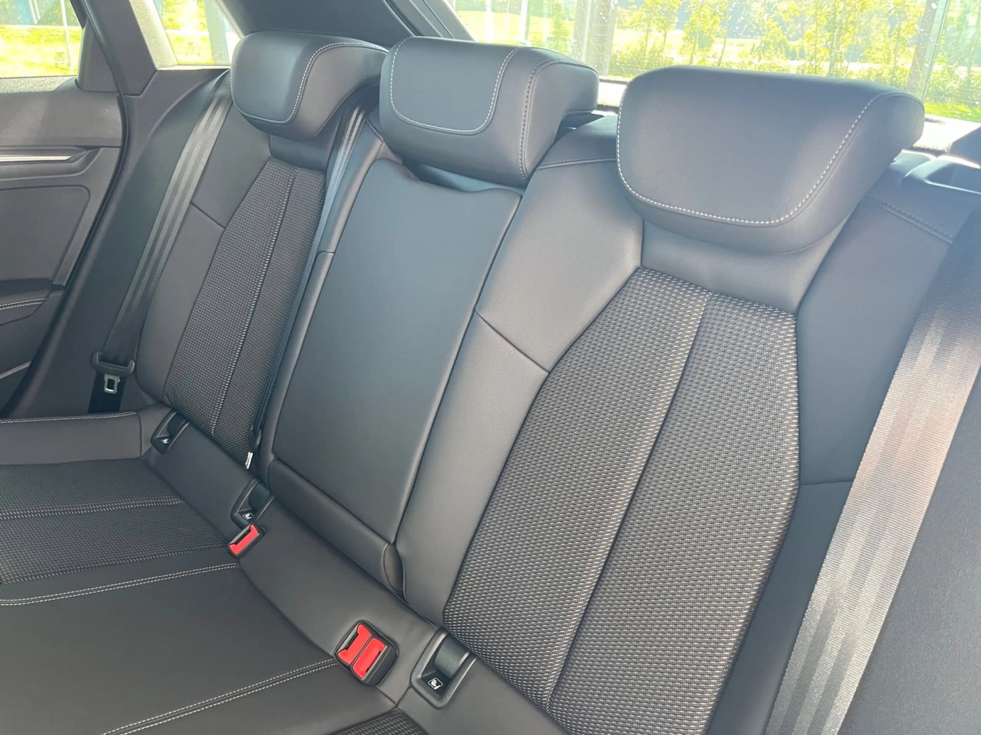 Audi A3 S line TDI 110 kW S tronic — photo 10