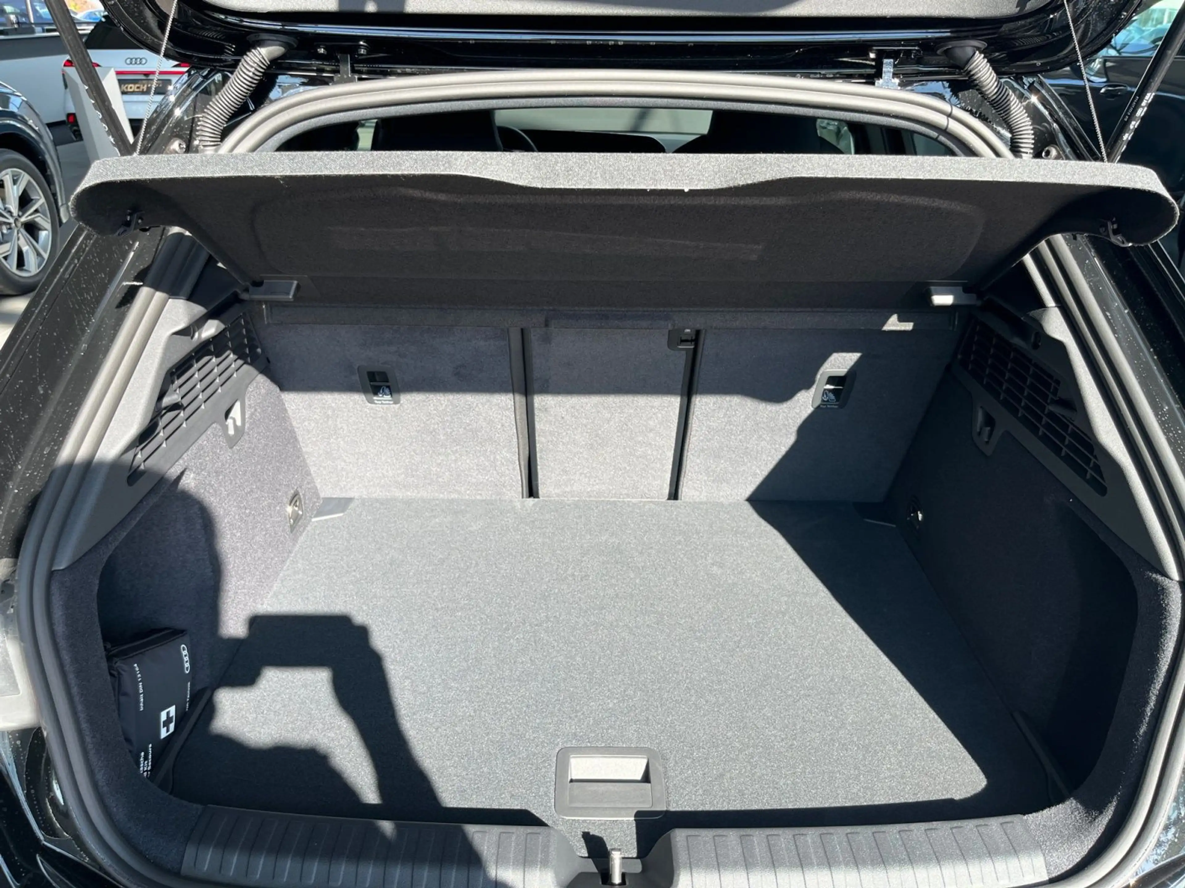 Audi A3 S line TDI 110 kW S tronic — photo 11