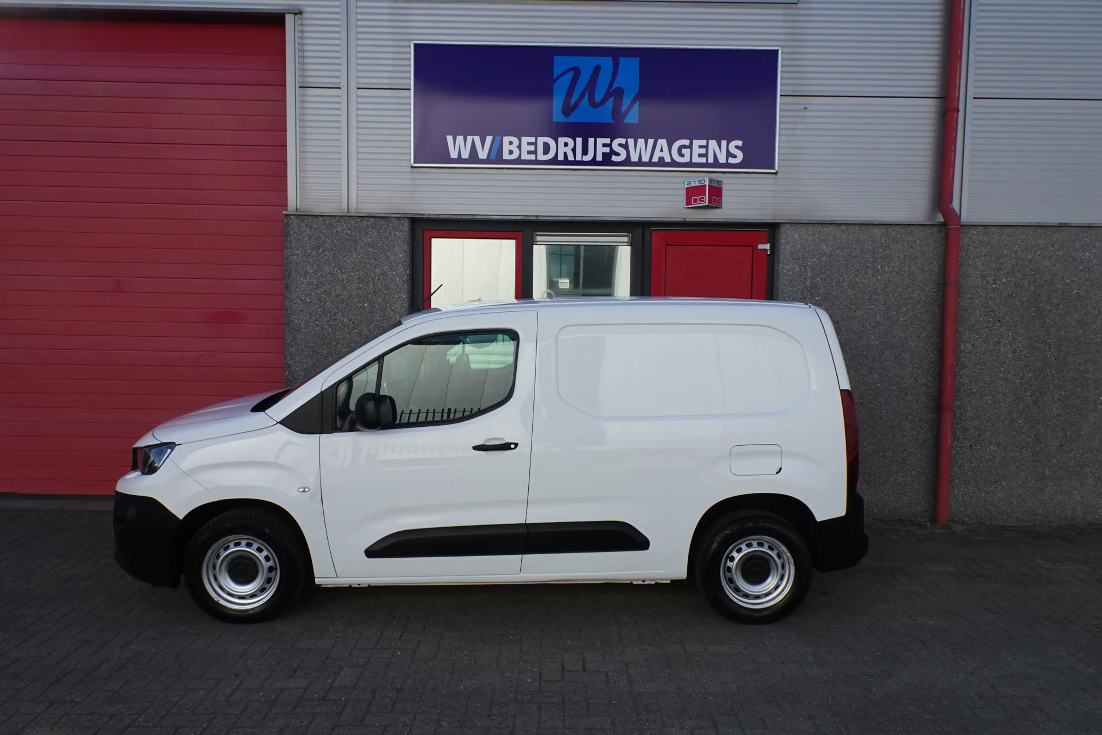 Peugeot Partner 1.5 BlueHDI Premium met achterklep airco — photo 6
