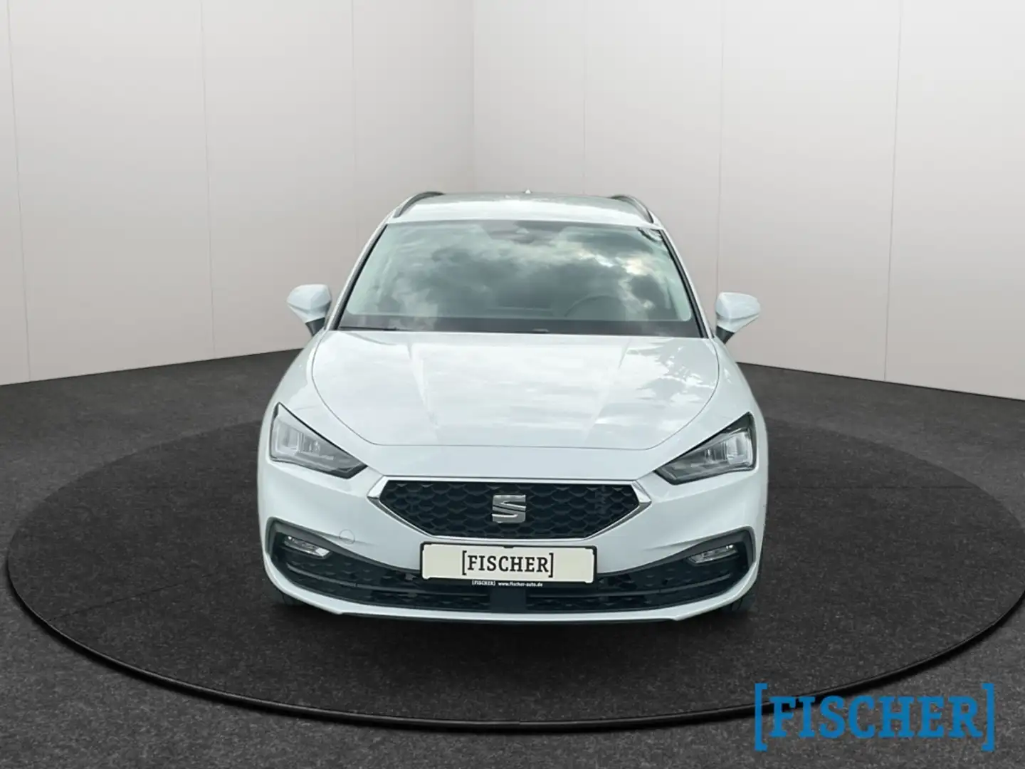 SEAT Leon ST 1.0 eTSI DSG Style LED SHZ PDC hinten Weiß - 2