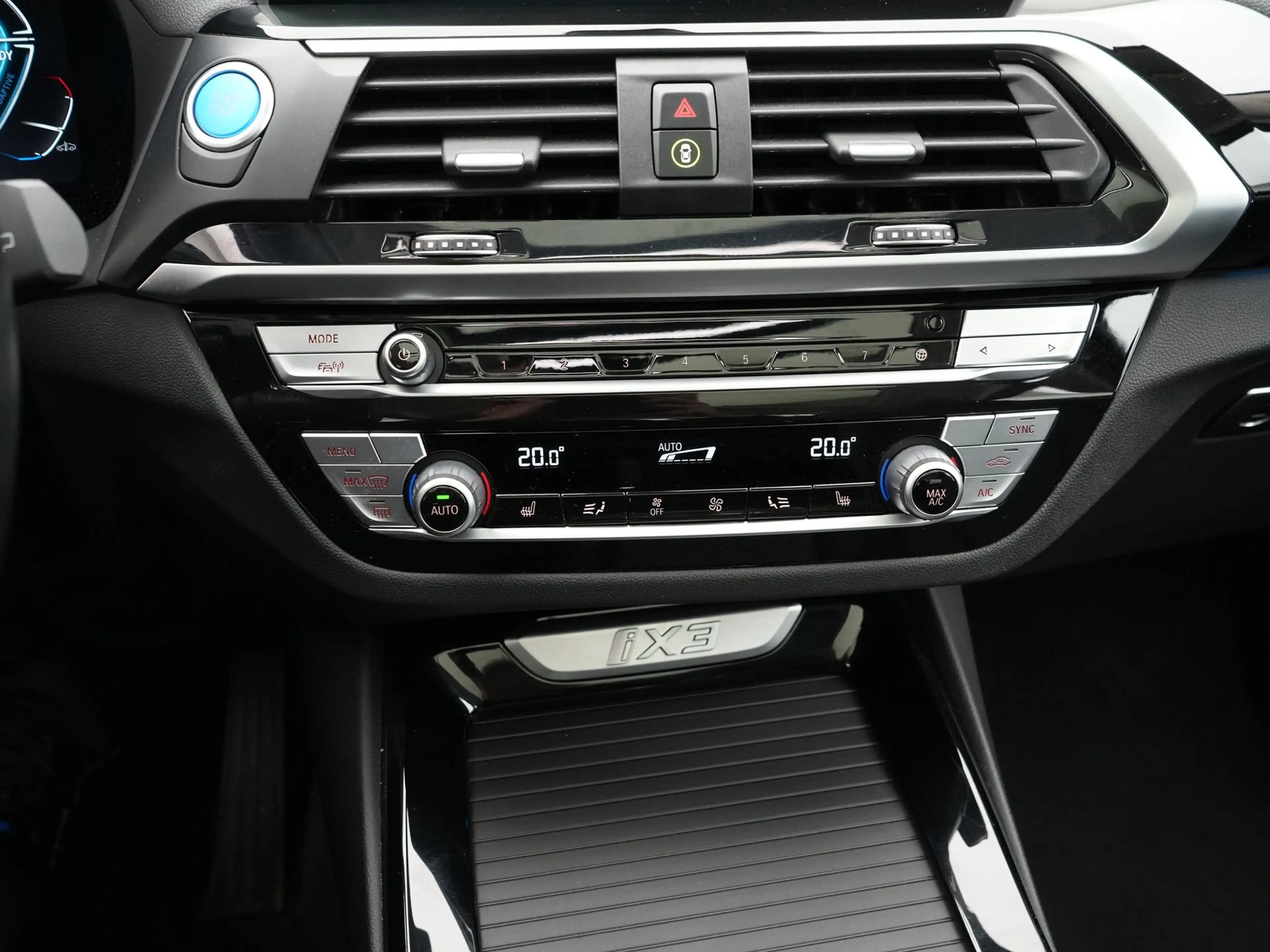 BMW iX3 Executive 80 kWh — photo 13