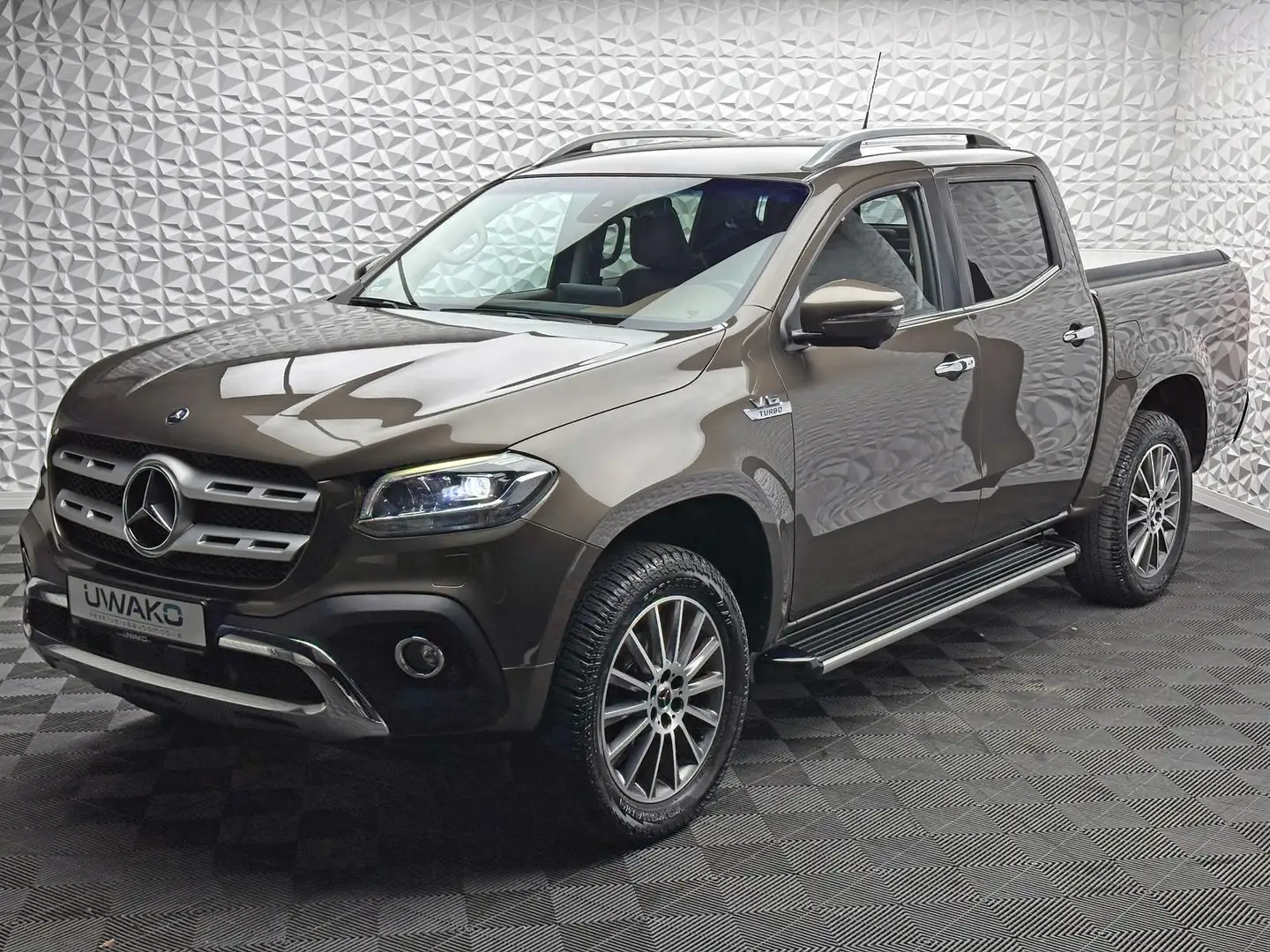 Mercedes-Benz X 350 d POWER-EDITION/4MATIC/LED/KEYLES/360°/AHK Bronze - 2
