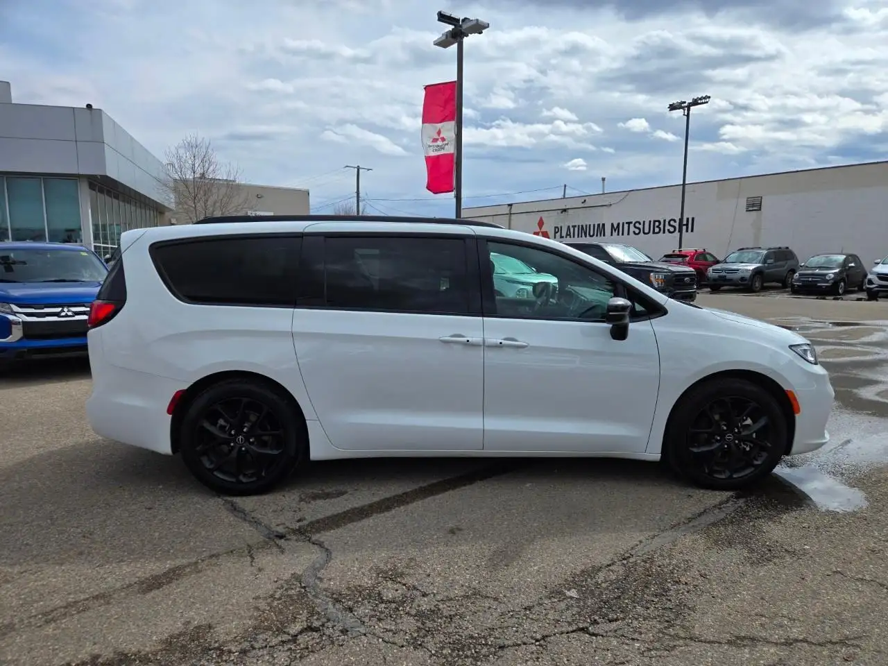 Chrysler Pacifica fotografie Chrysler Pacifica